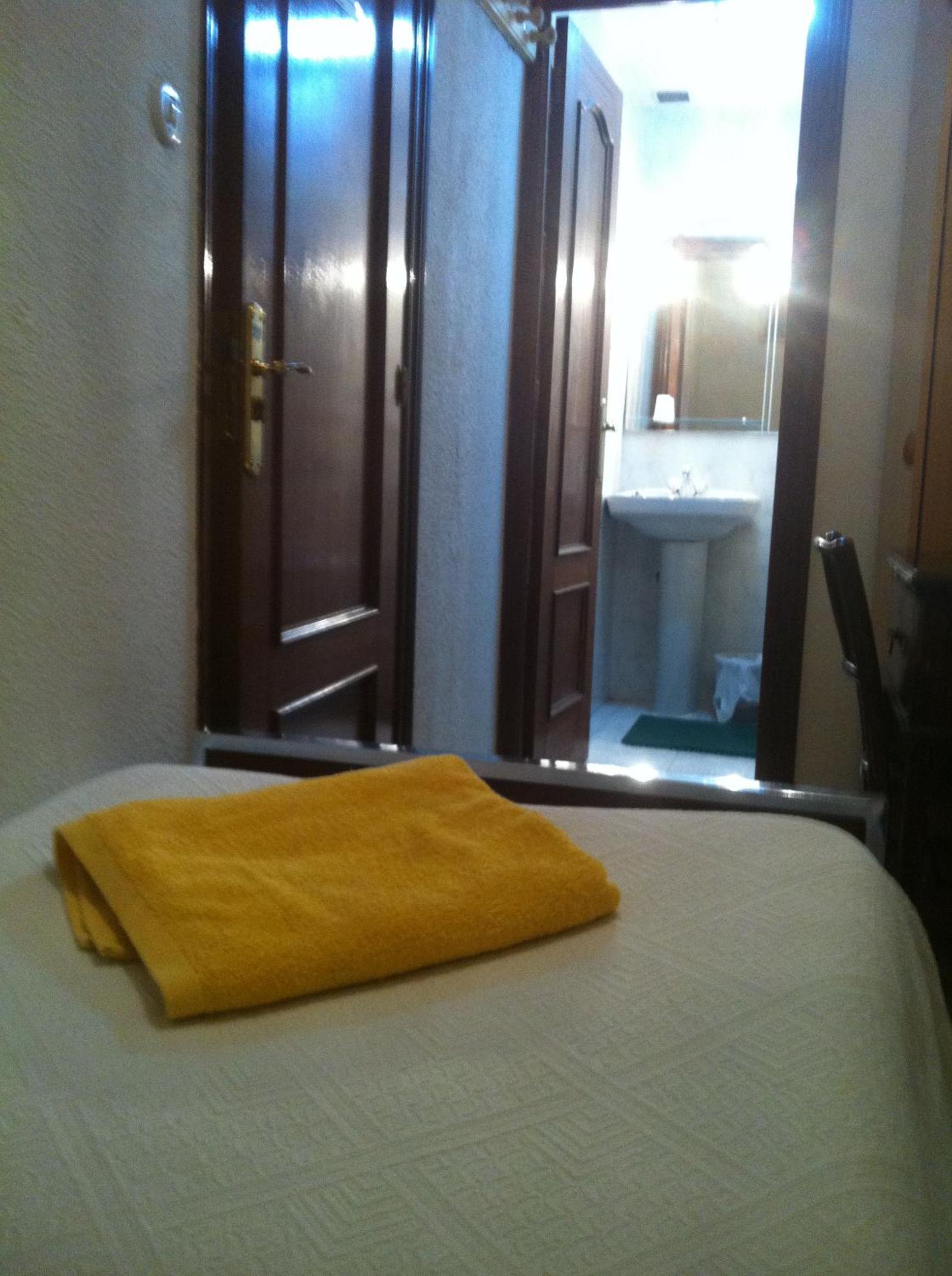 Photo 33