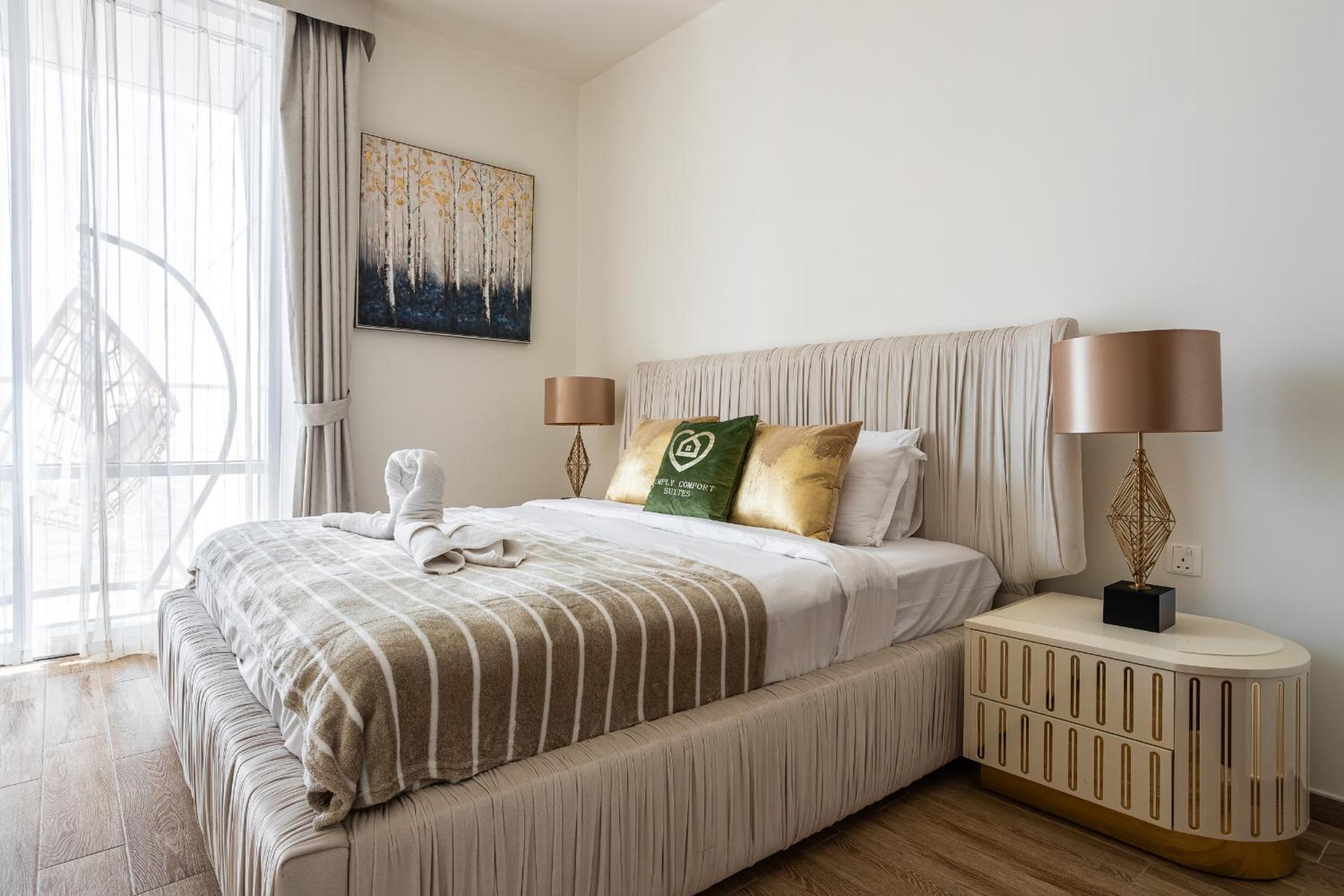 Simply Comfort Vacation Homes Rental Luxury 2Br Apt Stunning Views in Amna Tower