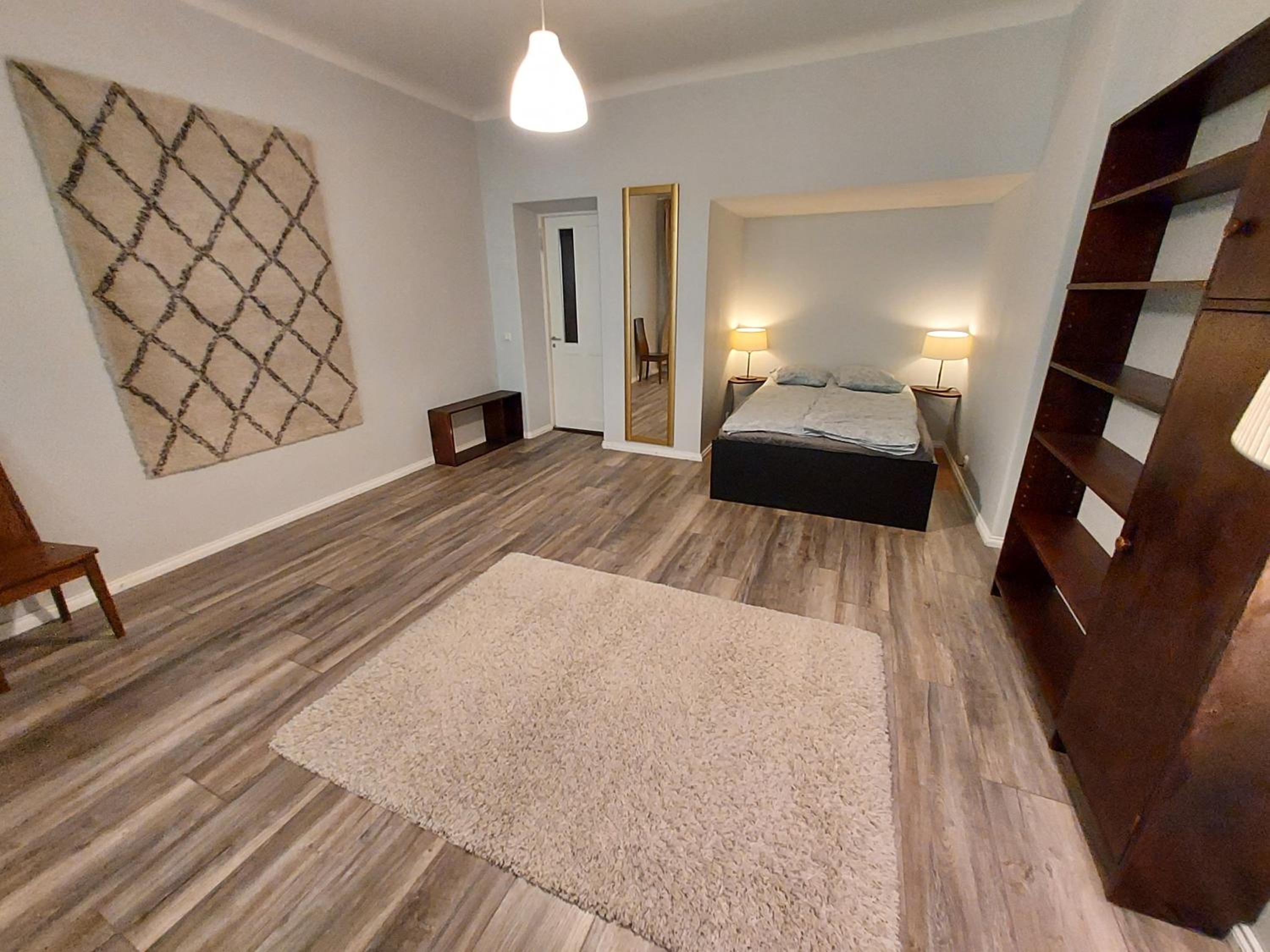 Quiet apartment in the center 76 m2