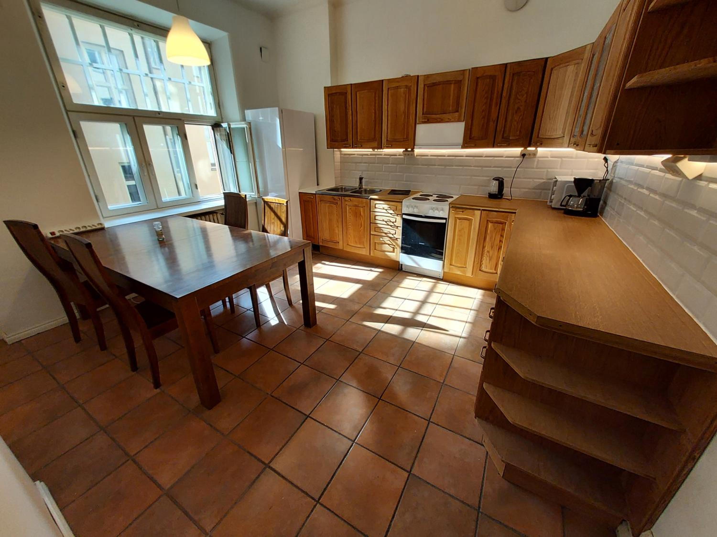 Quiet apartment in the center 76 m2