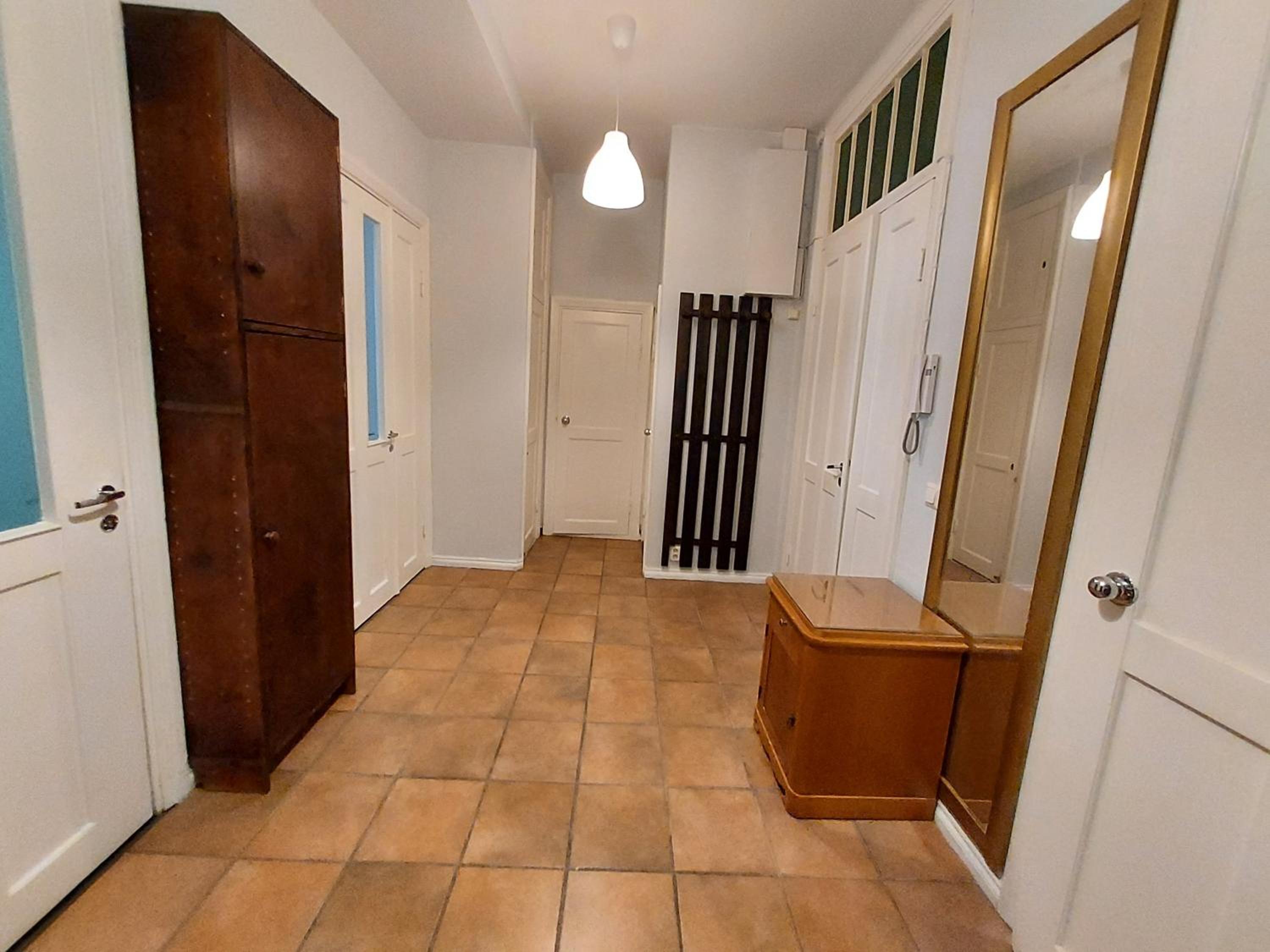 Quiet apartment in the center 76 m2