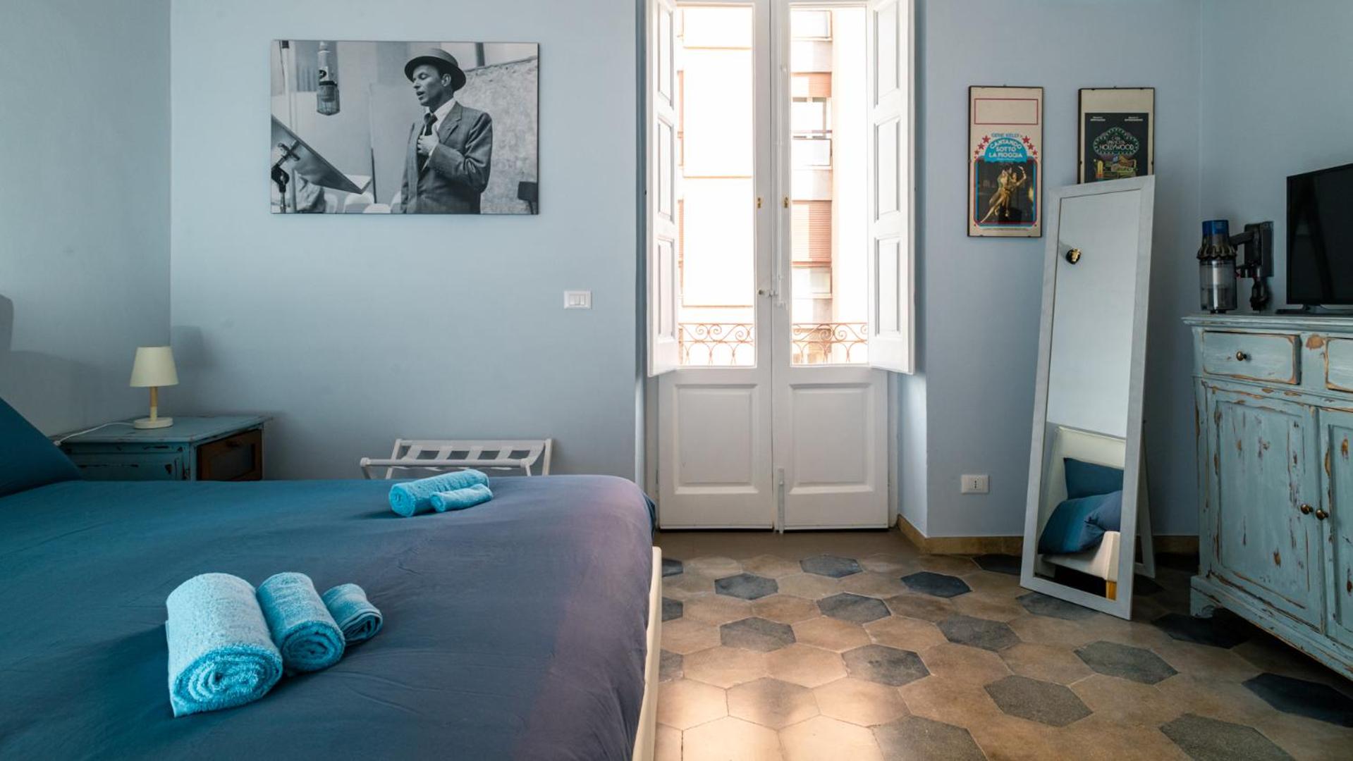 Casa Sinatra by Rentbeat