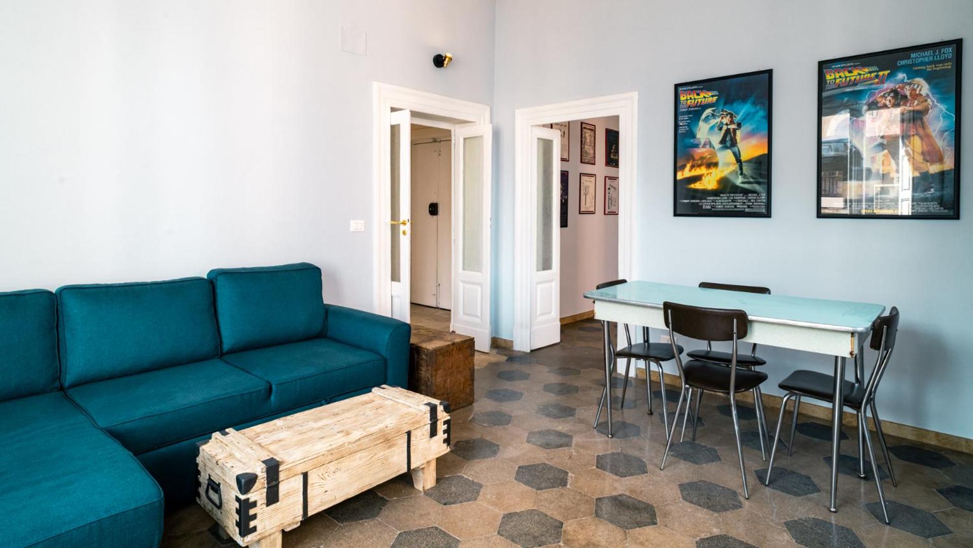 Casa Sinatra by Rentbeat