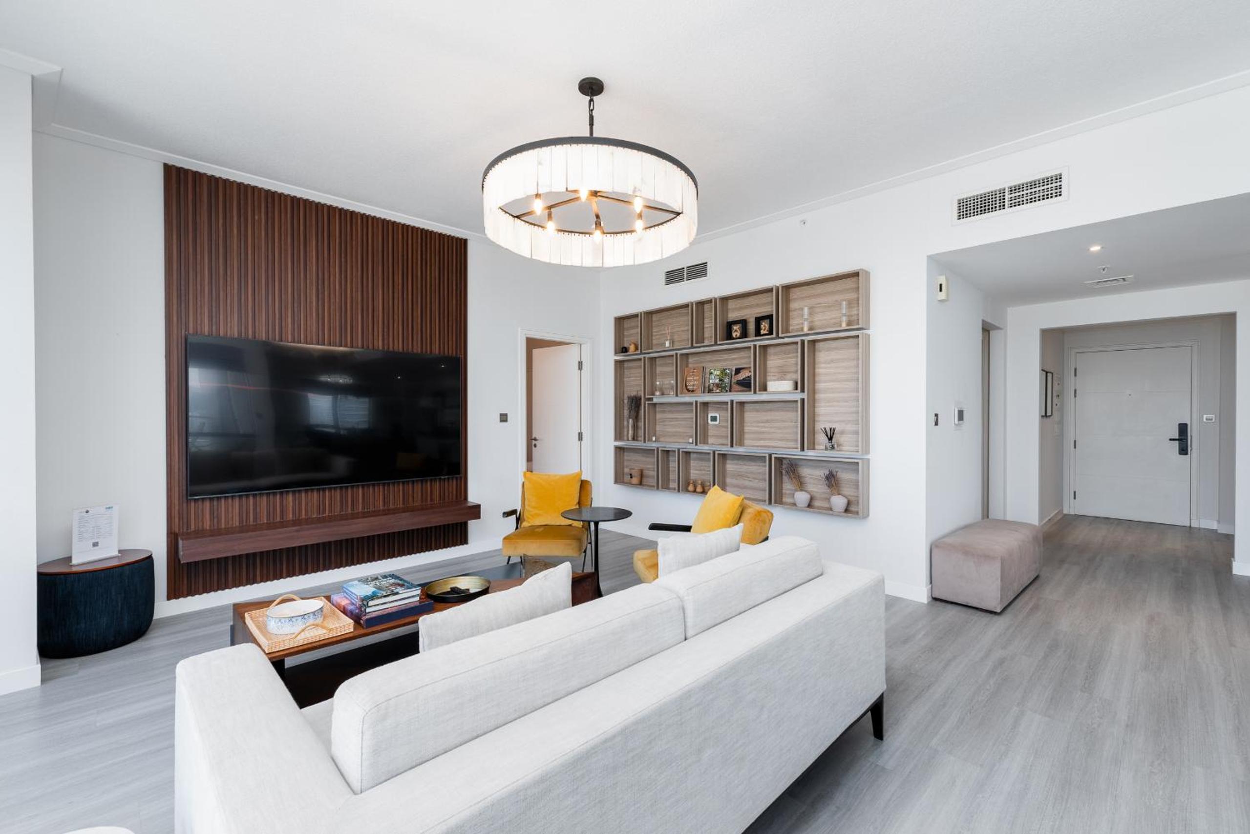 South Ridge 1, Downtown Dubai - Mint Stay