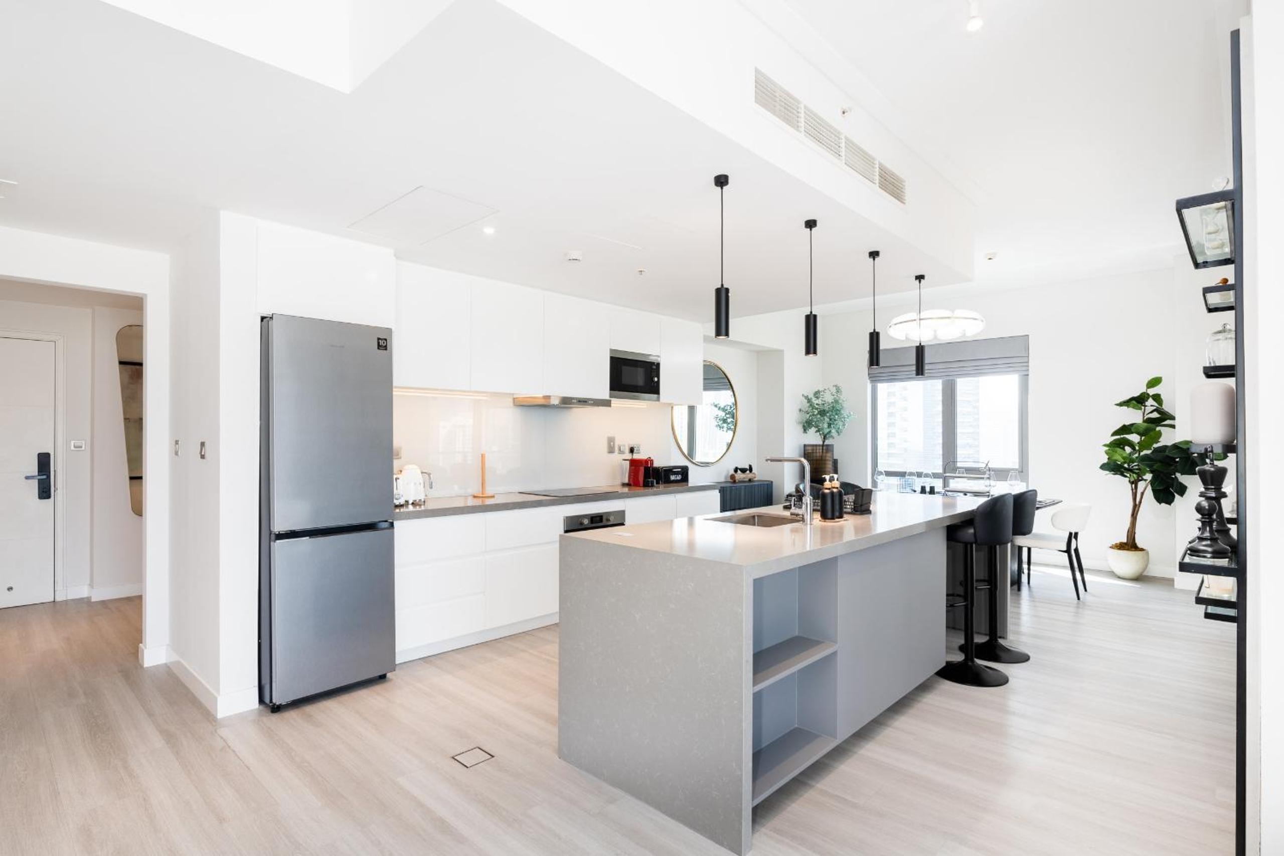 South Ridge 1, Downtown Dubai - Mint Stay