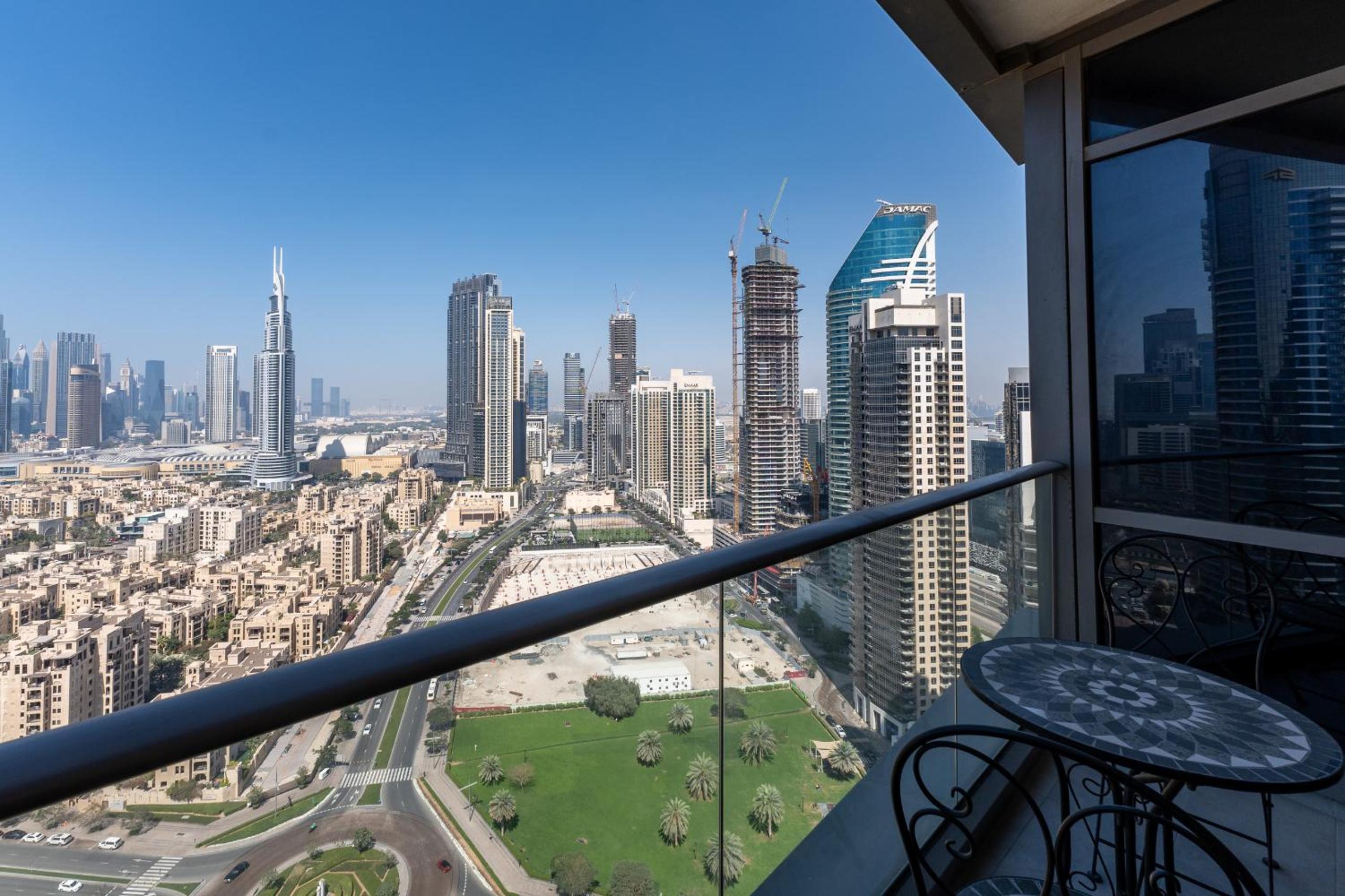 South Ridge 1, Downtown Dubai - Mint Stay