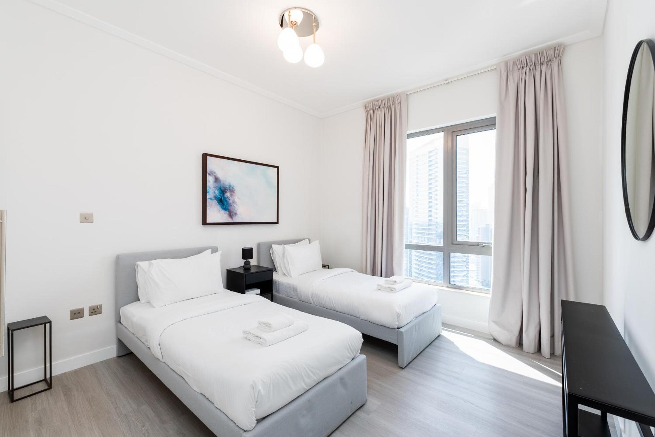 South Ridge 1, Downtown Dubai - Mint Stay
