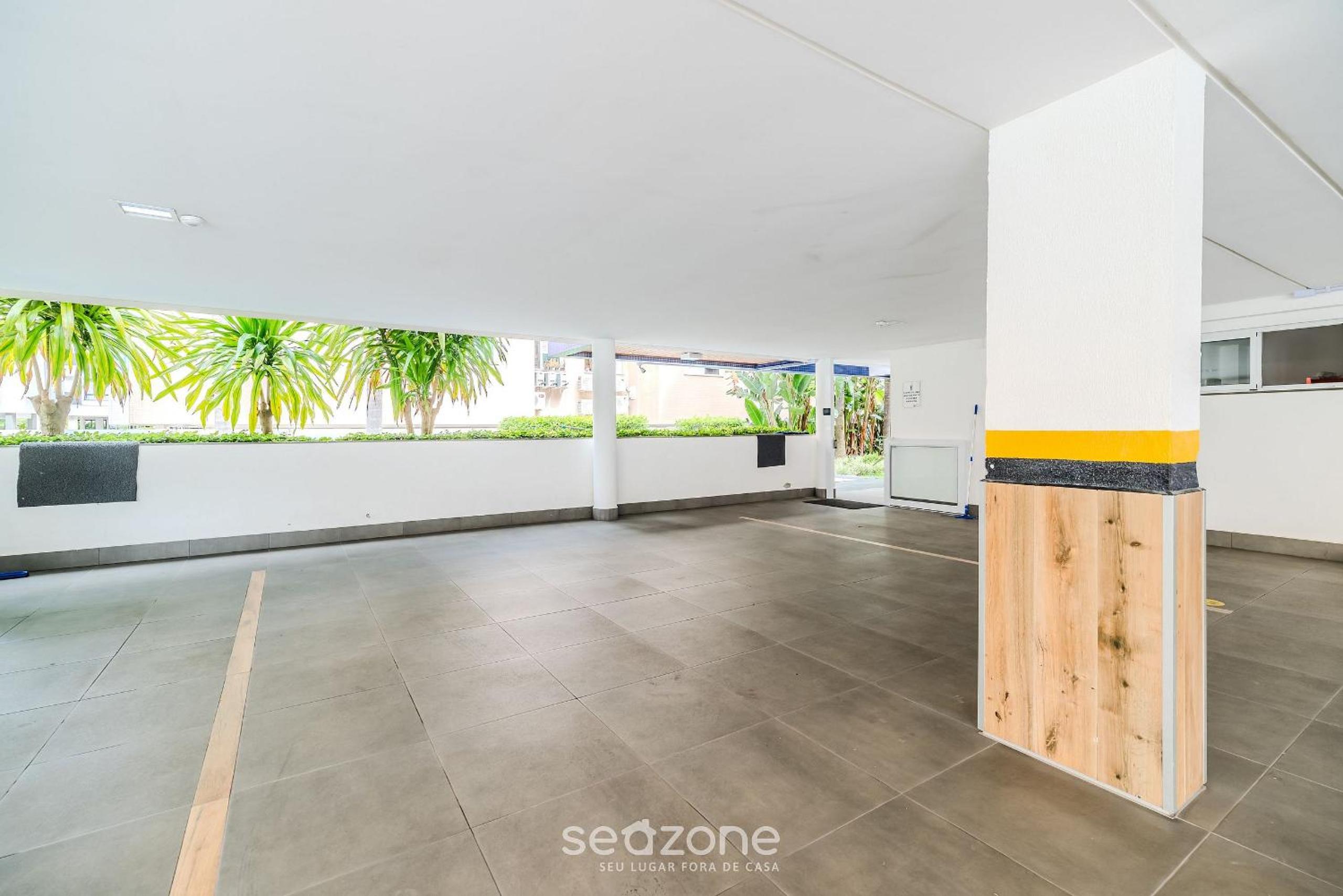 Beautiful Apart w/ Balcony 500m from Beach NNG0102