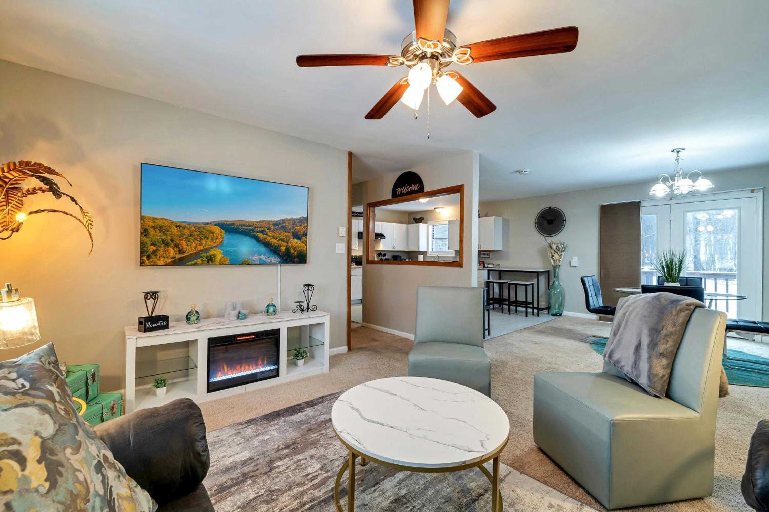 Pool Access! All-Season Family Home in Poconos