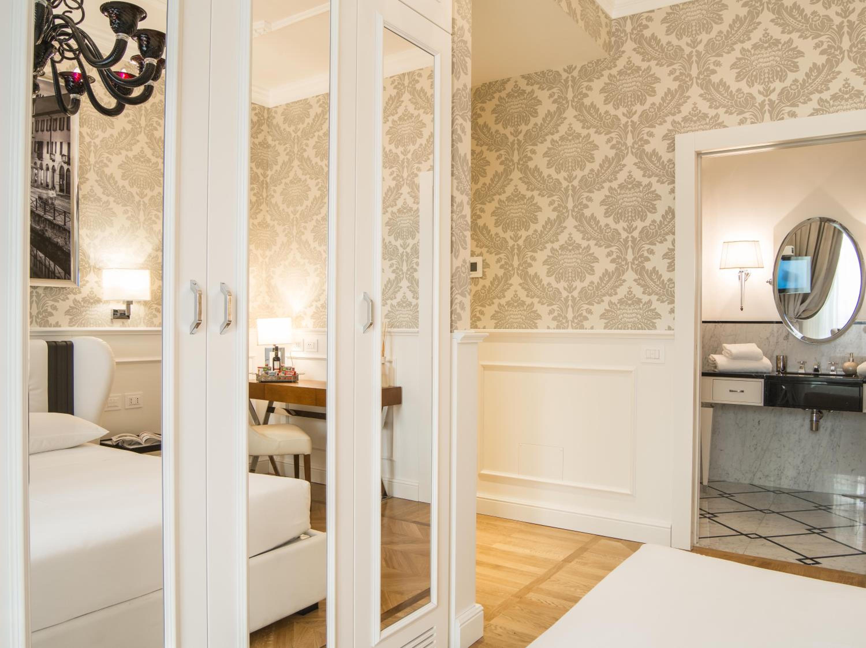 Duomo Rooms