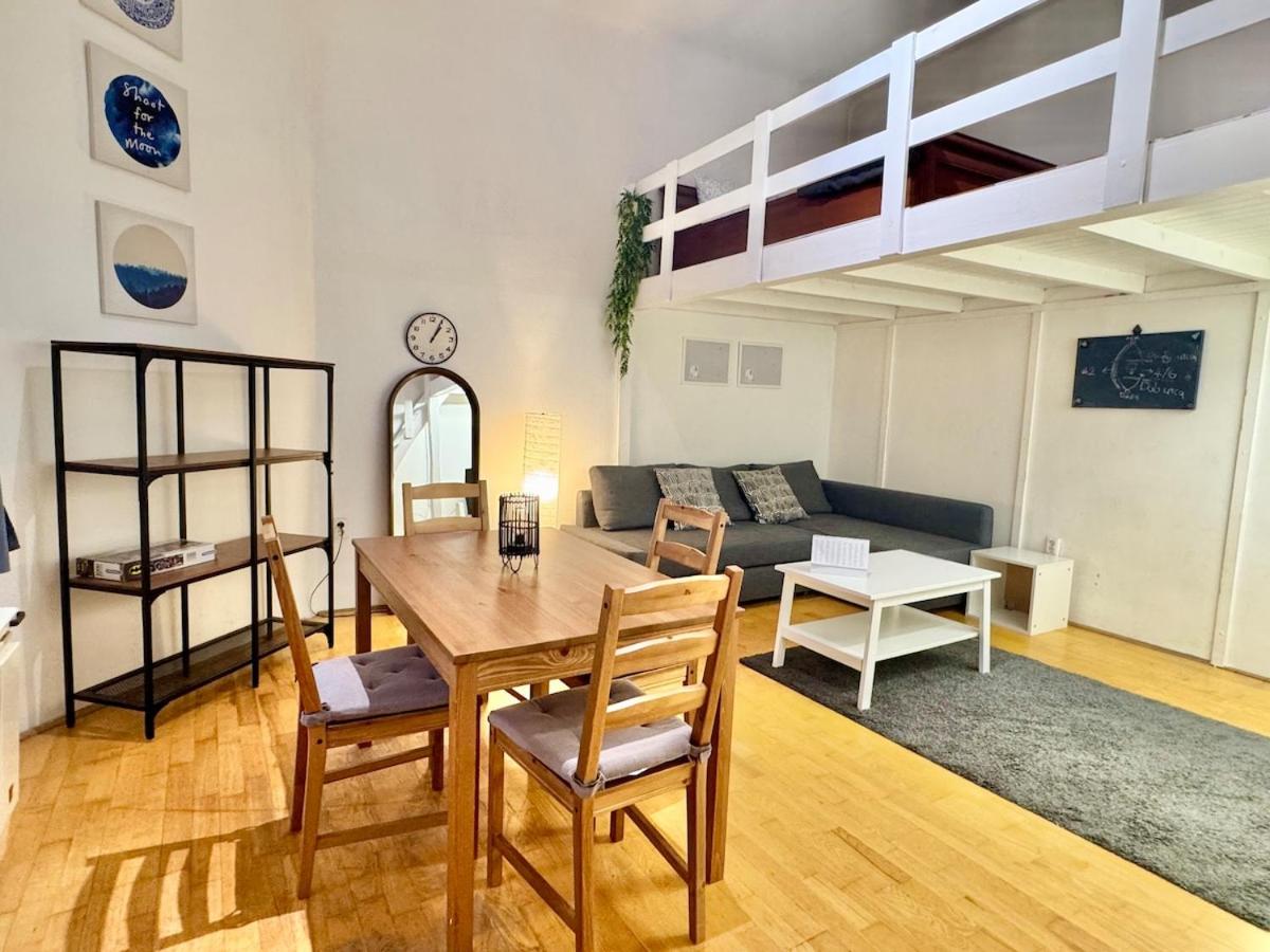 K16 Central Spacious 2BR