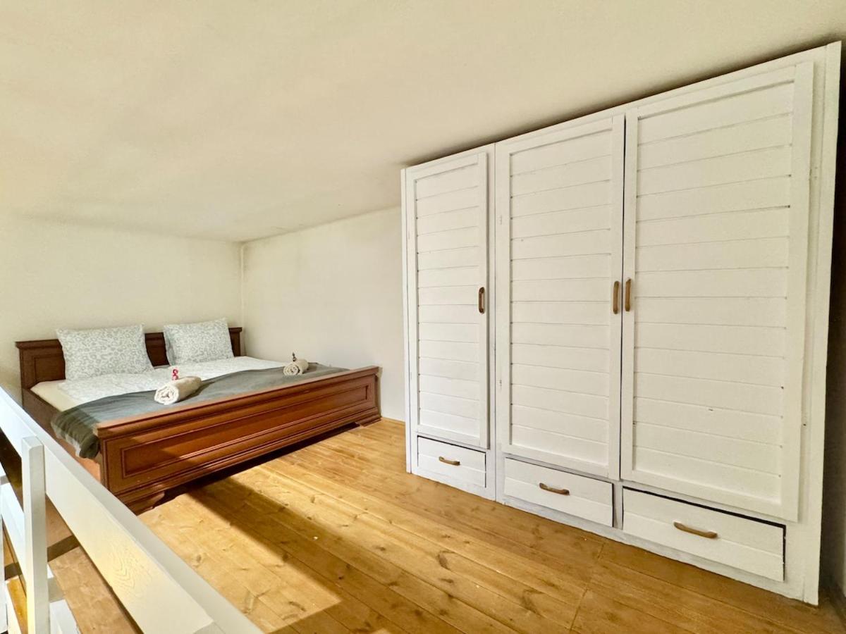 K16 Central Spacious 2BR