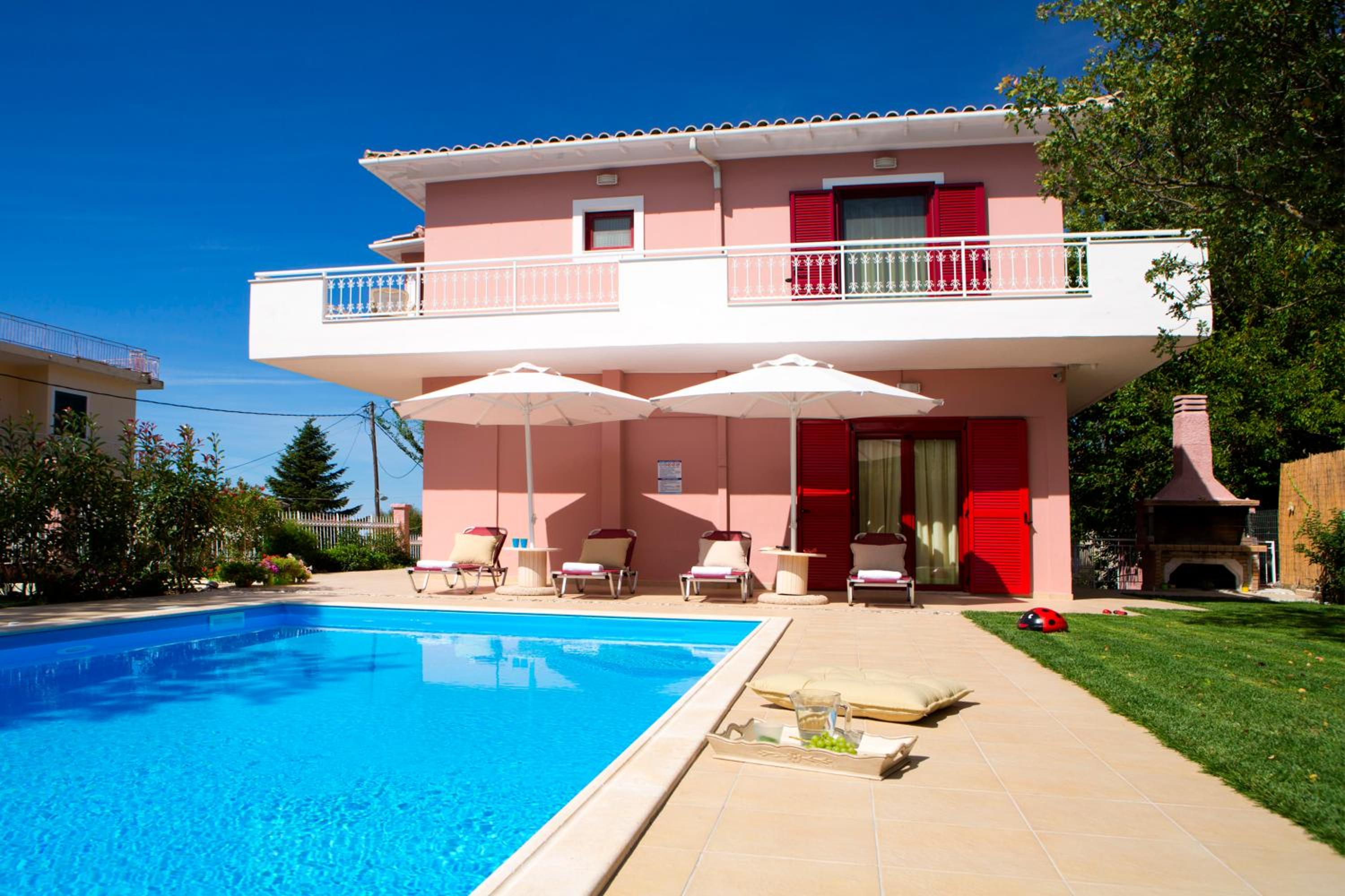 Exanthia Villas