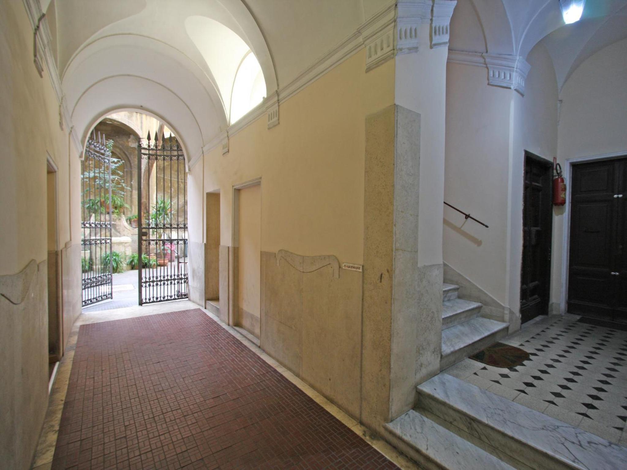 Domus Navona Pantheon