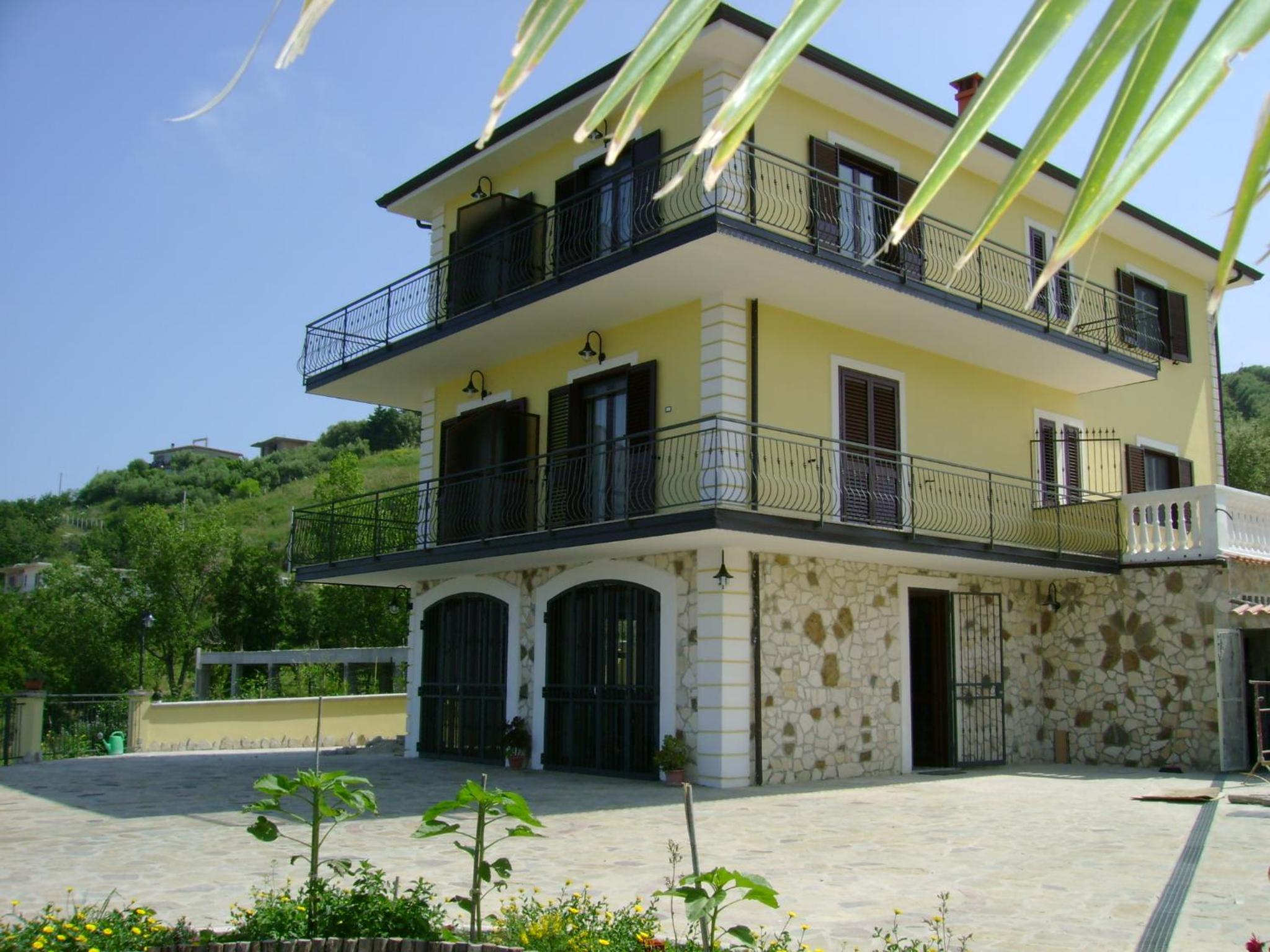 Villa Malandrino Guest House