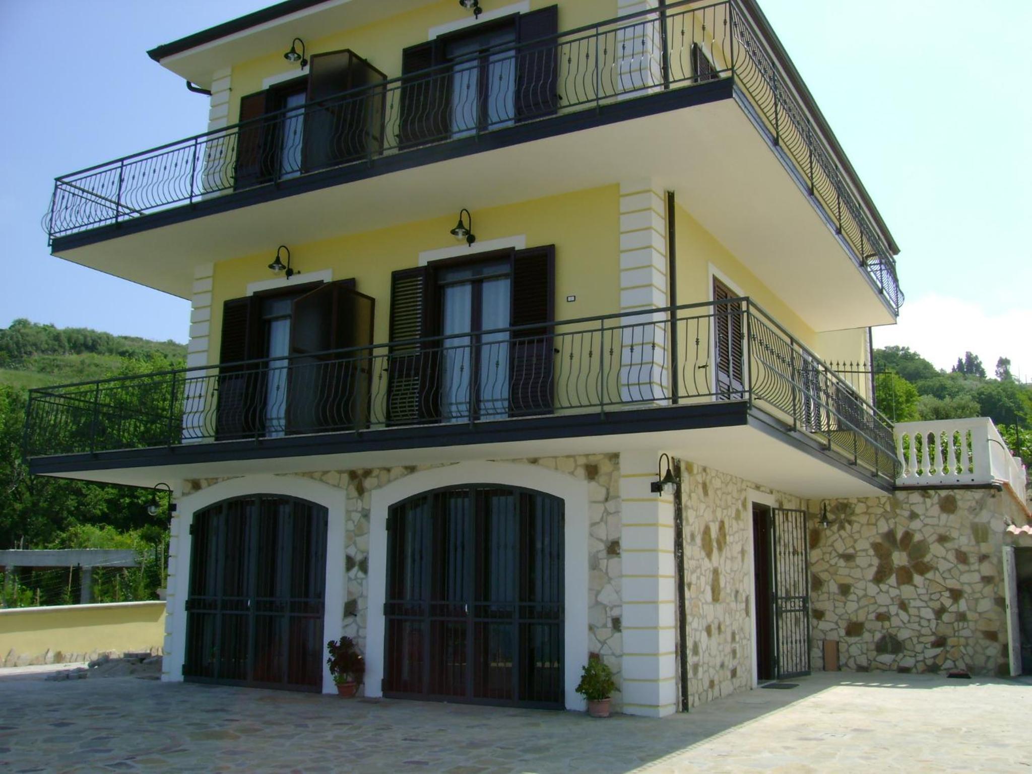 Villa Malandrino Guest House