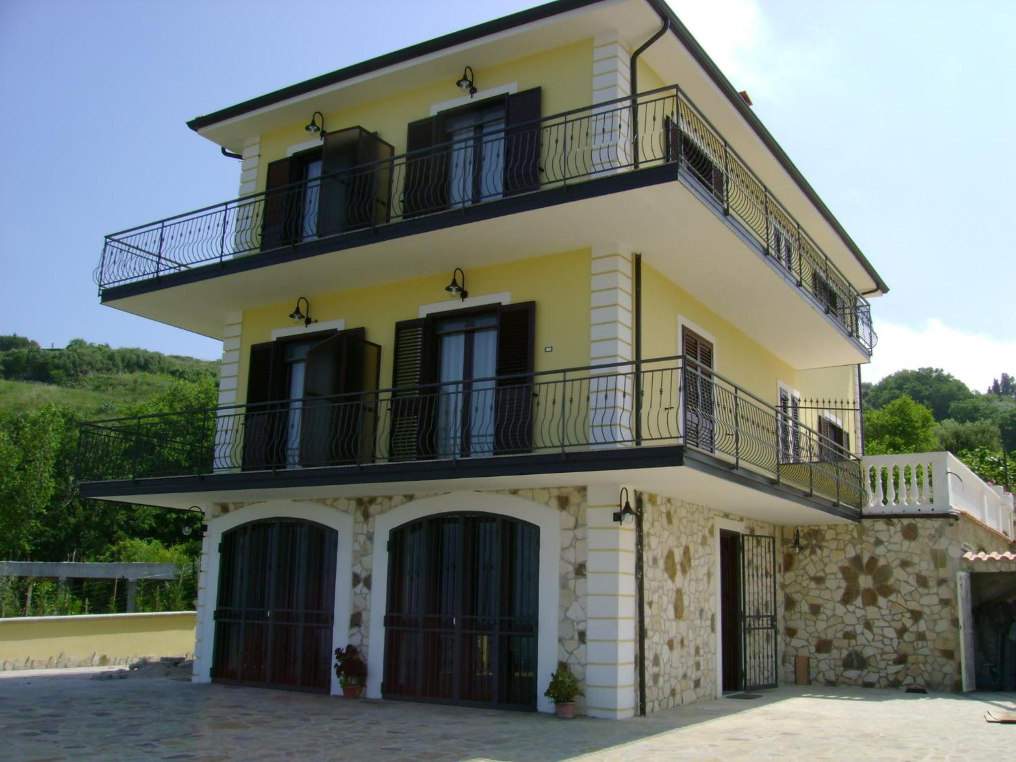 Villa Malandrino Guest House