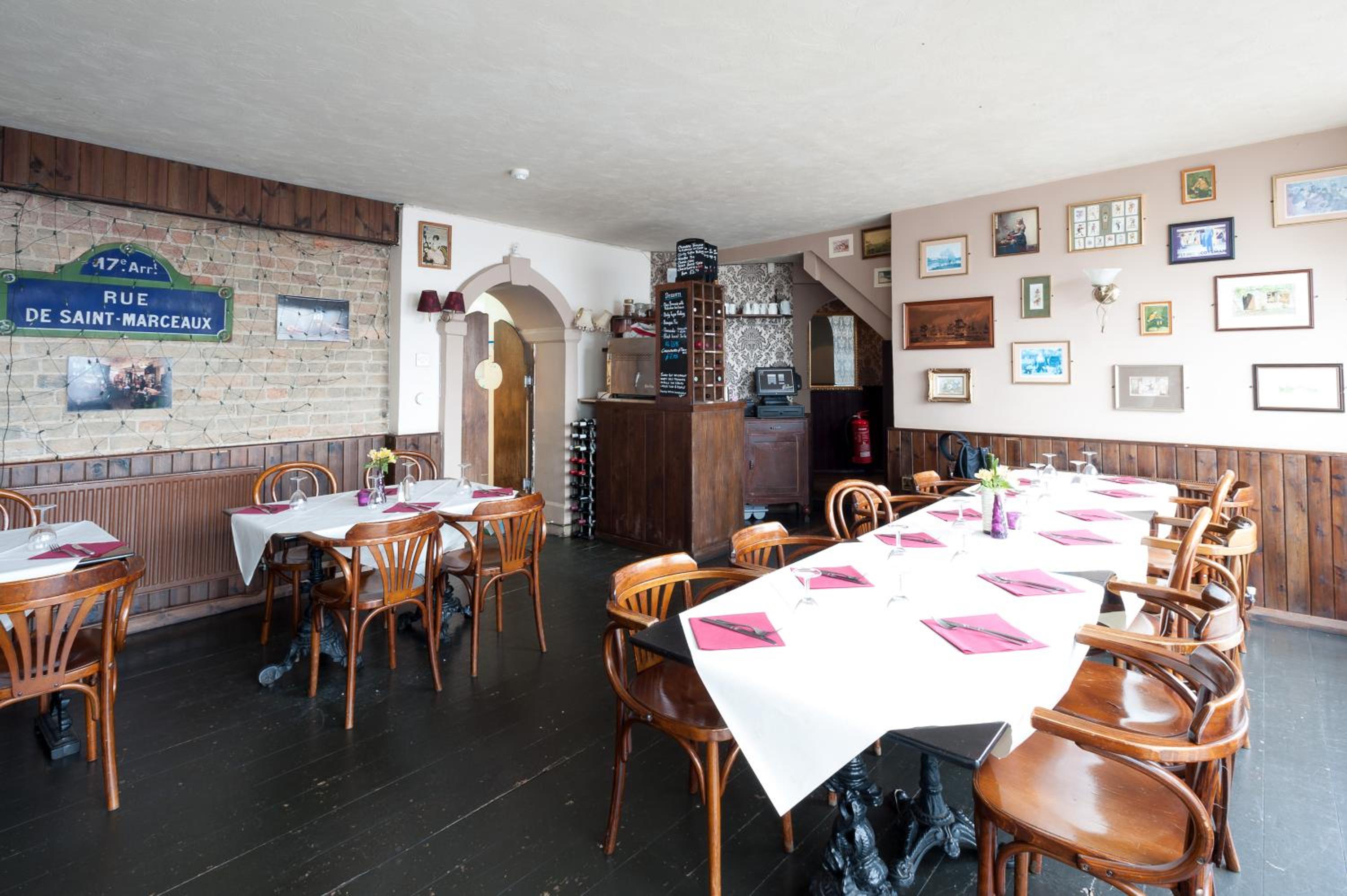 Town House Rooms