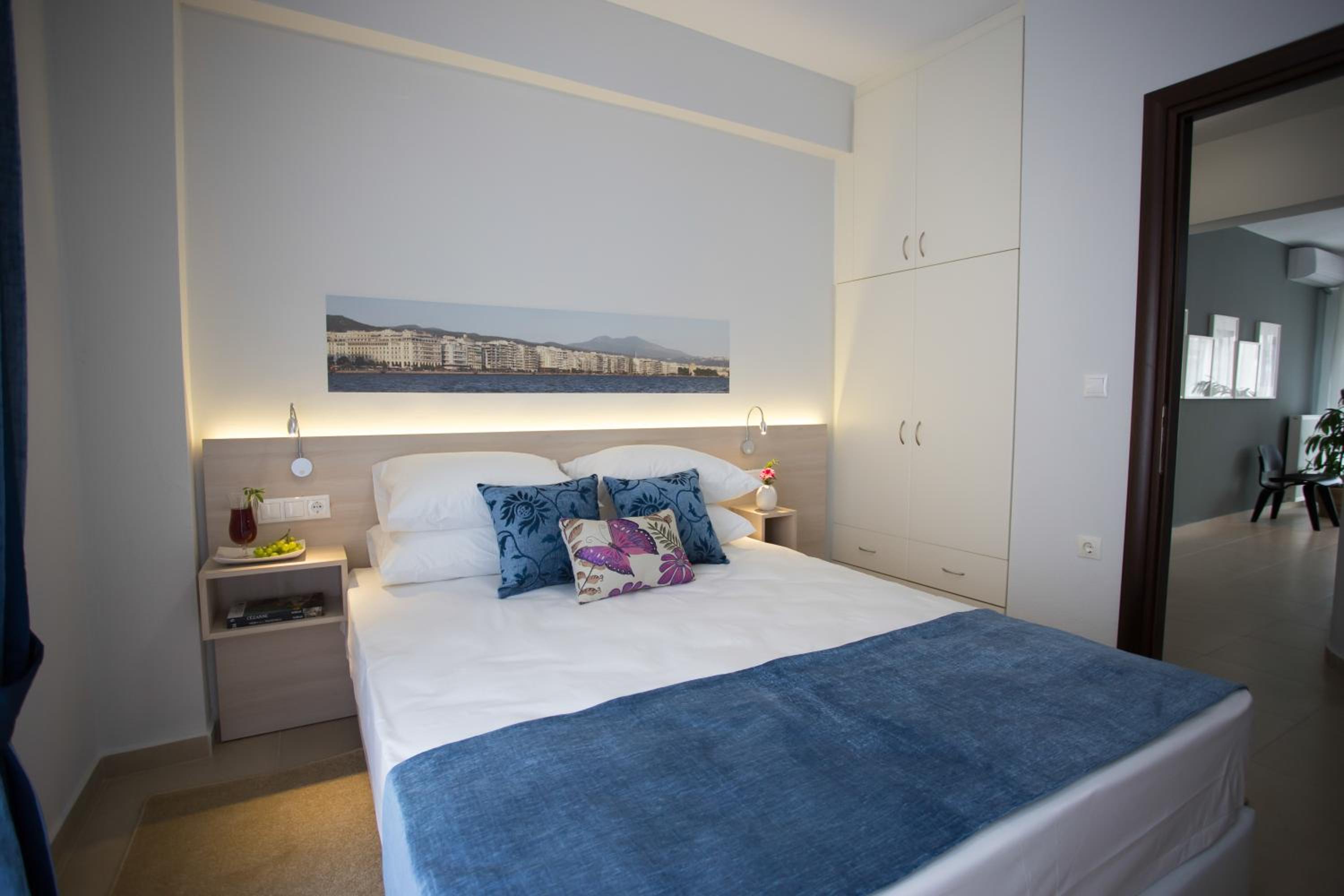 Polis Apartments