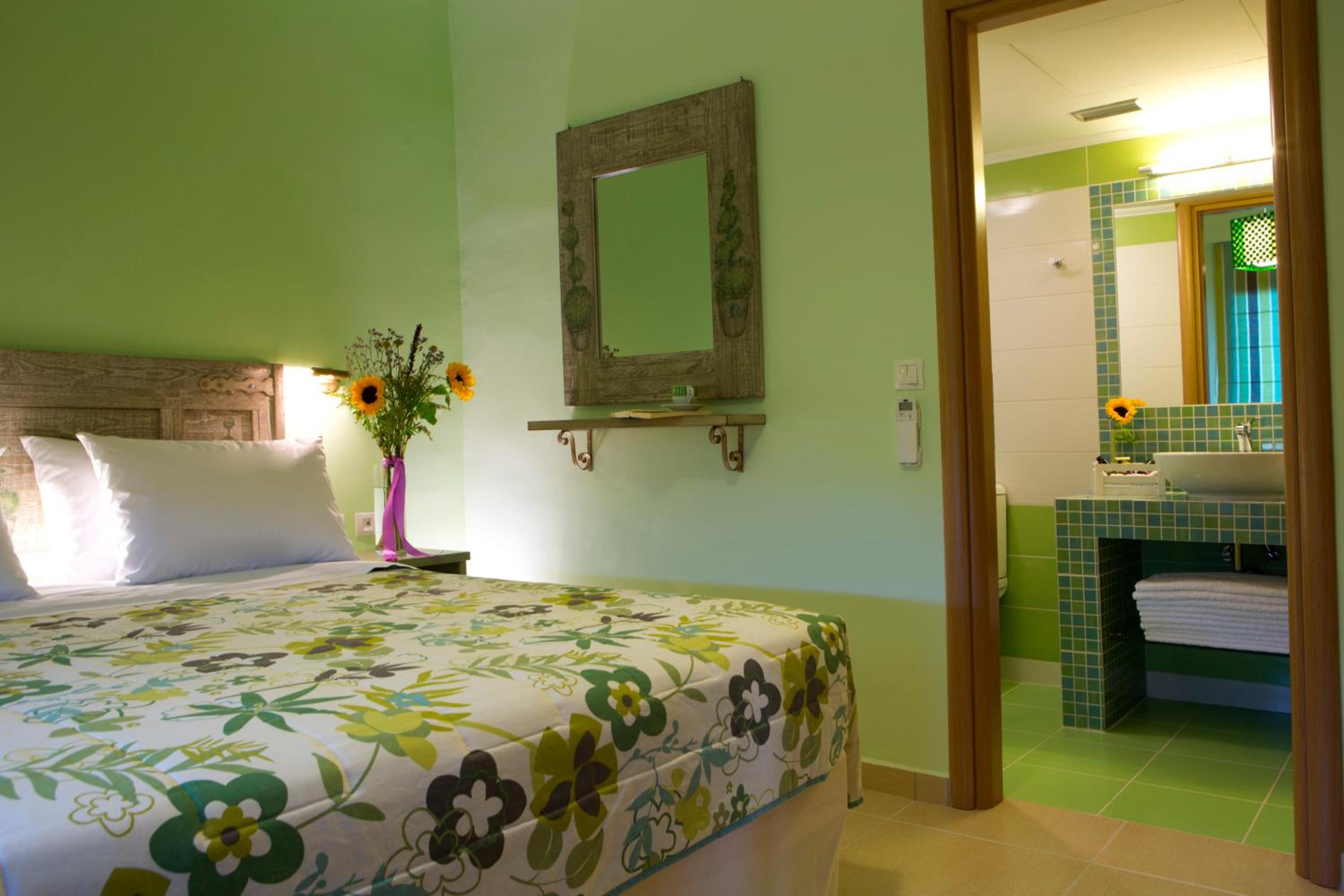 Exanthia Villas