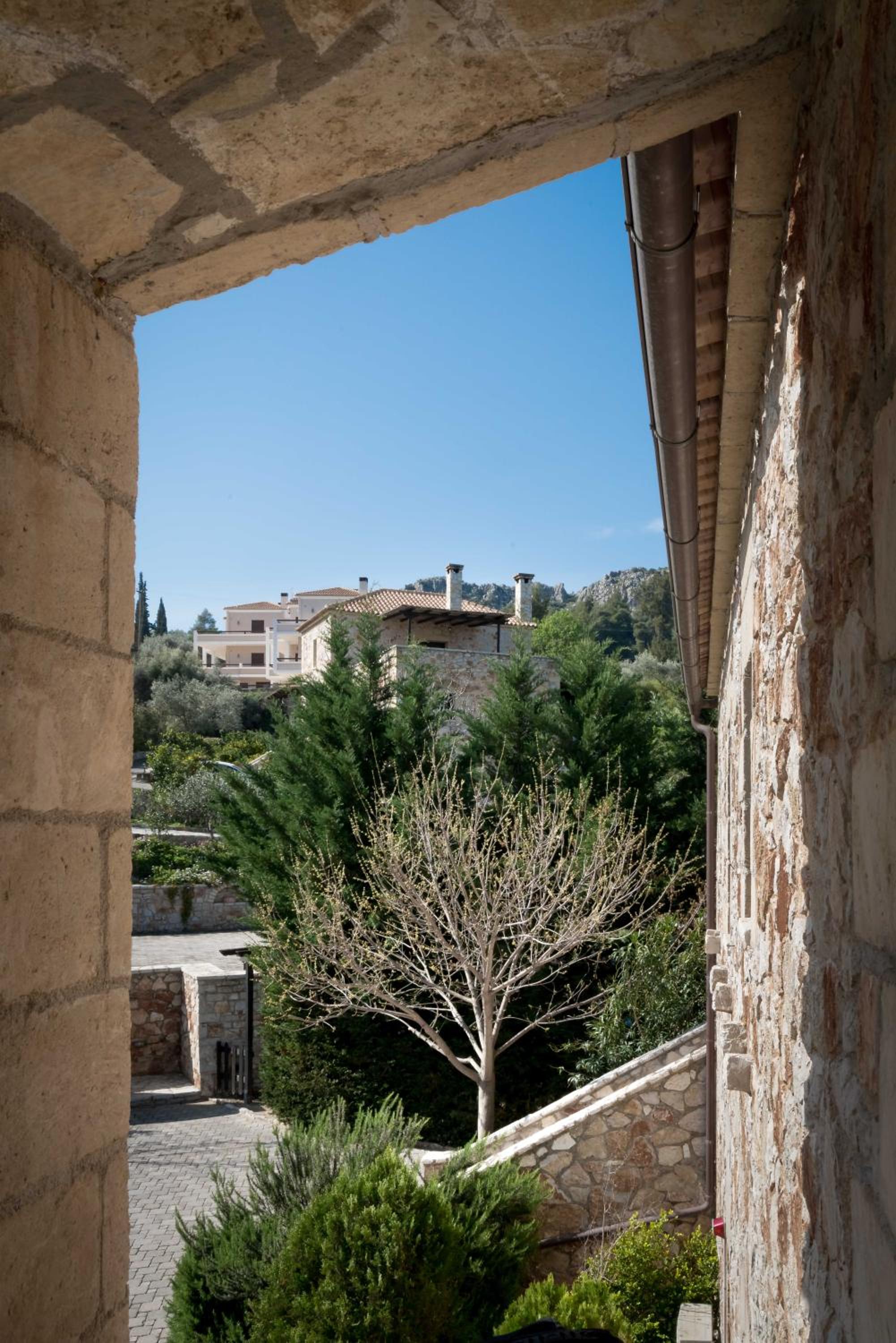 Klymeni Traditional Homes