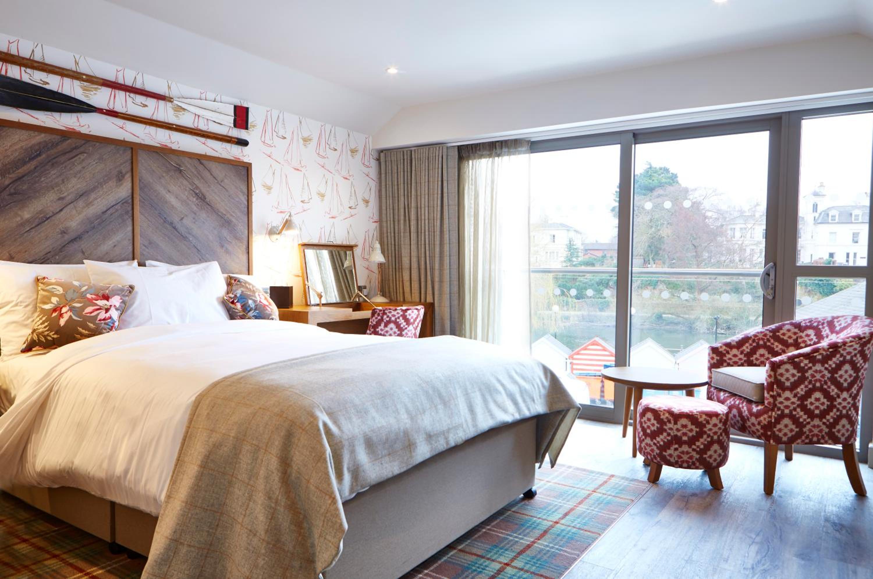 The Boathouse Inn & Riverside Rooms