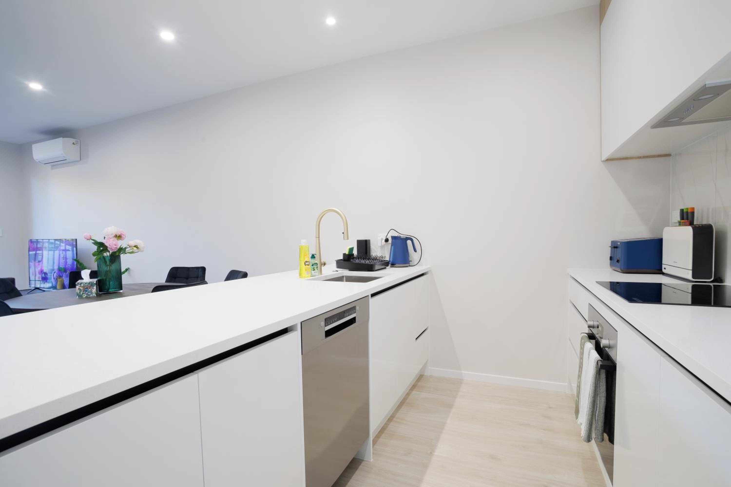 Zen Style 3 bedrooms near School, shop and Eateries