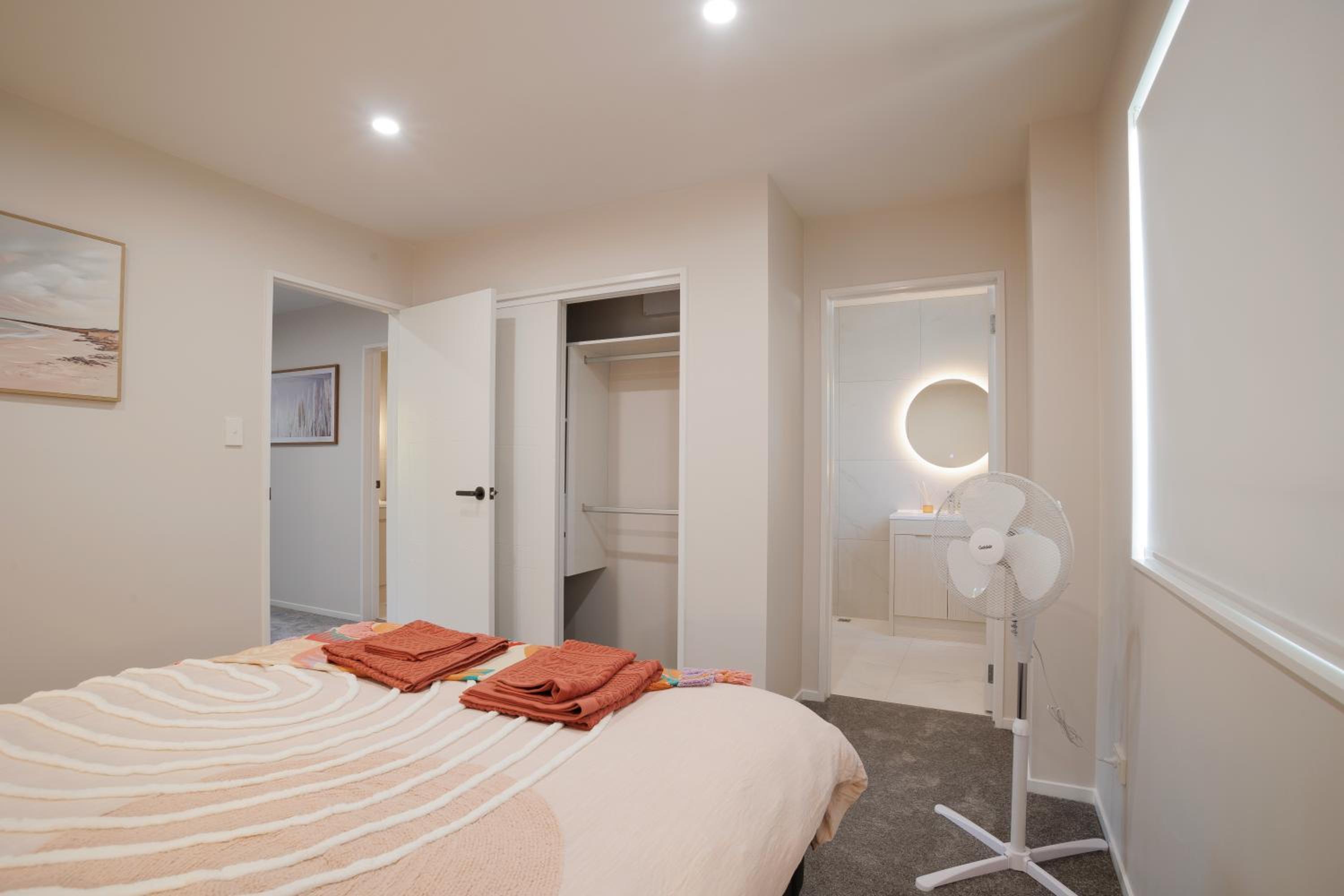 Zen Style 3 bedrooms near School, shop and Eateries