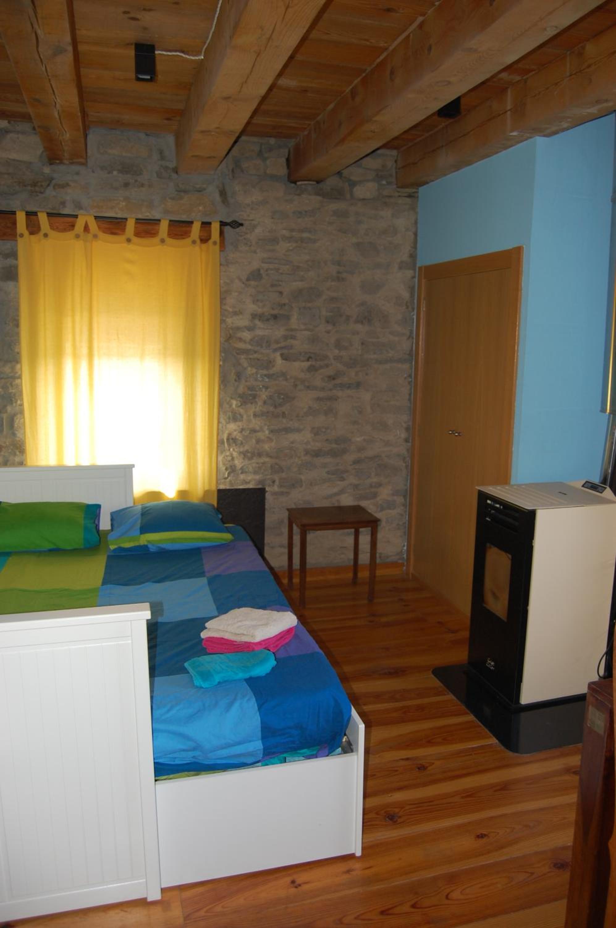 Photo 34