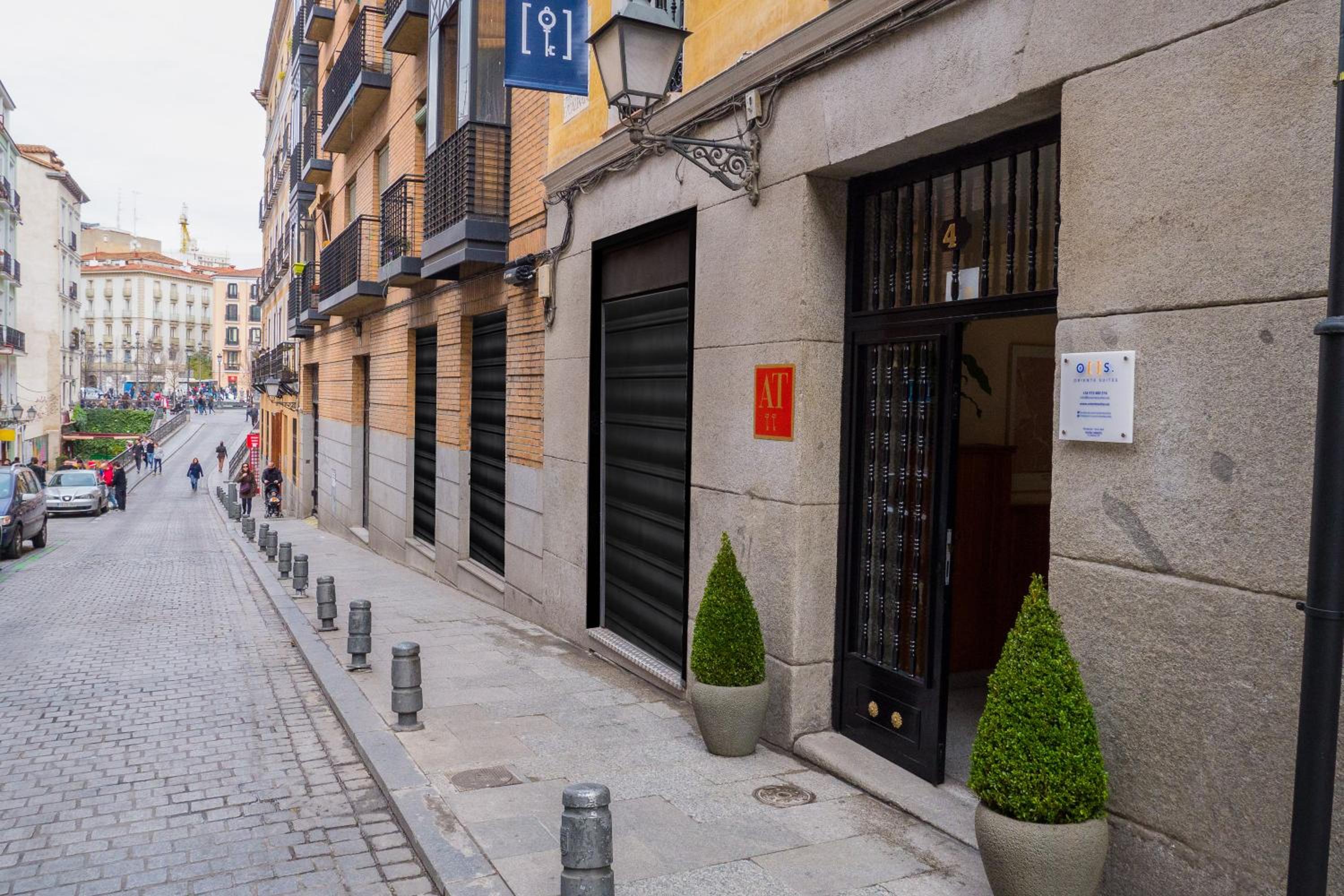Oriente Suites