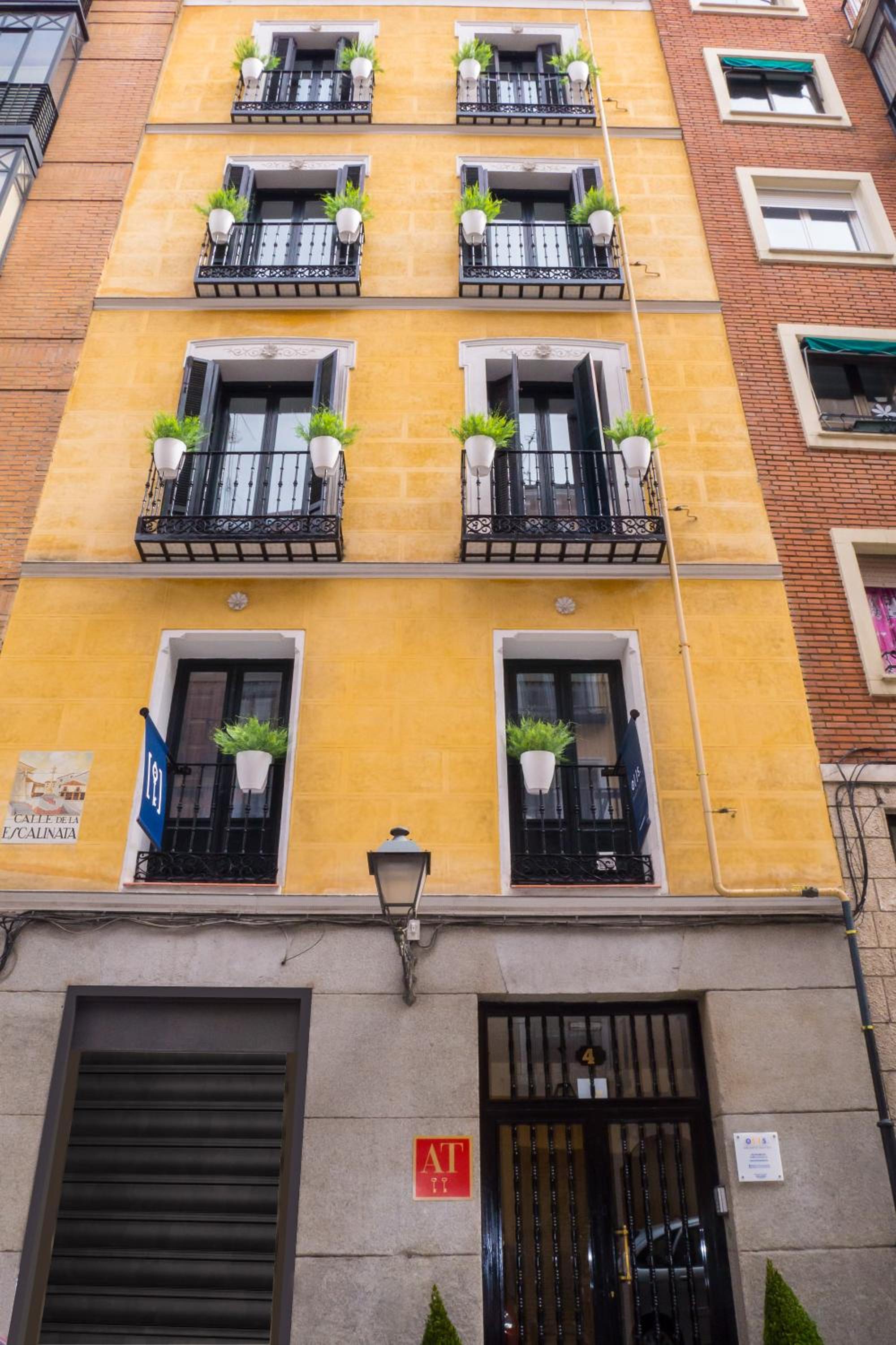Oriente Suites
