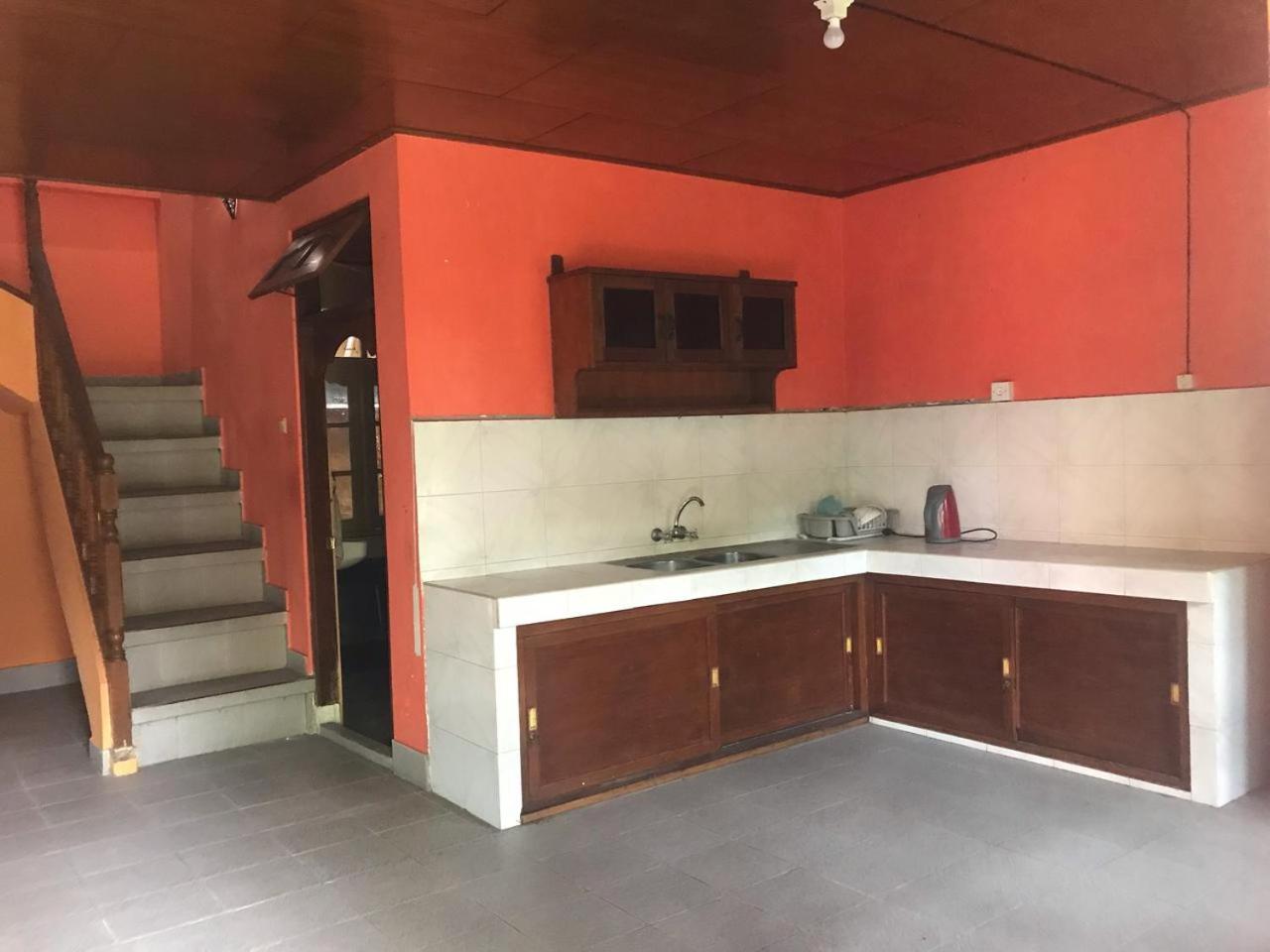 Nyoman Legian House