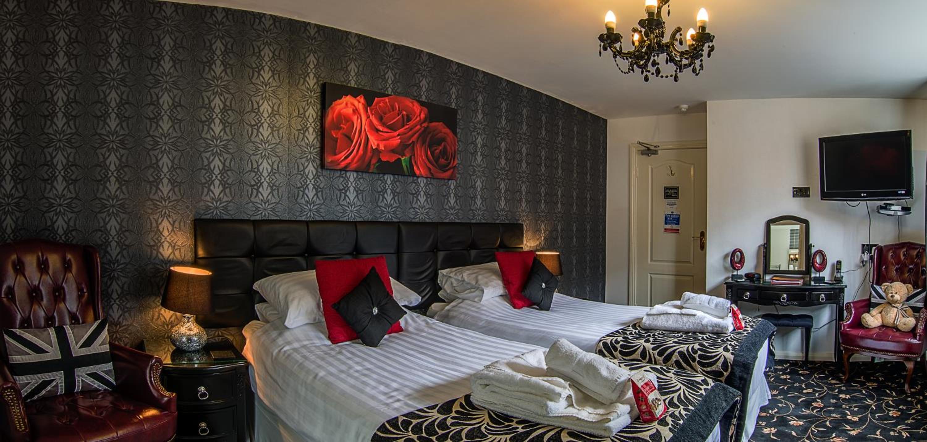 South Shields Vacations - Forest Guest House - Property Image 10