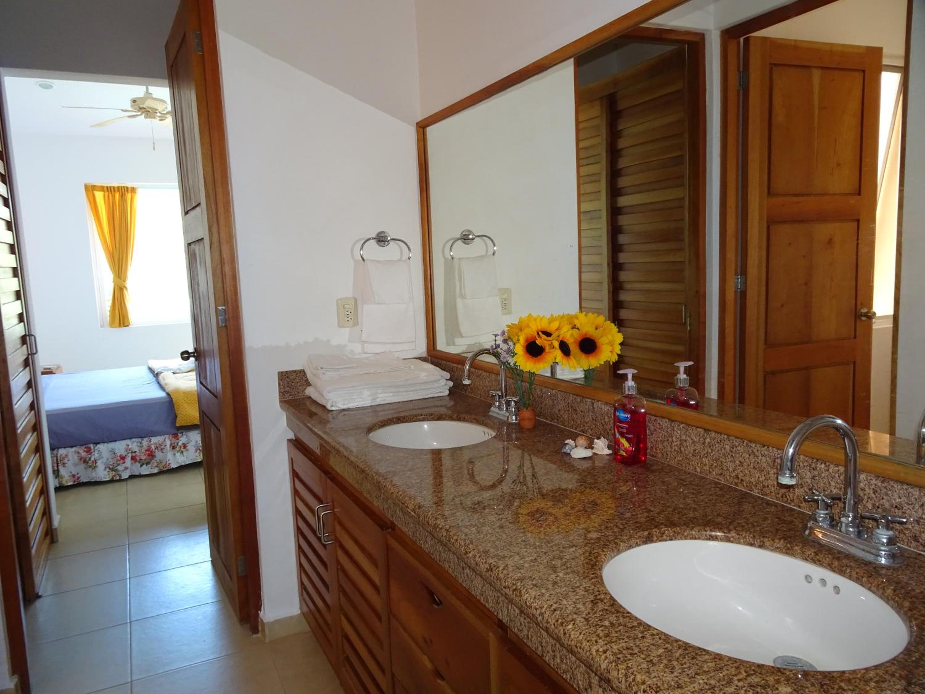 La Salamandra, photo 17