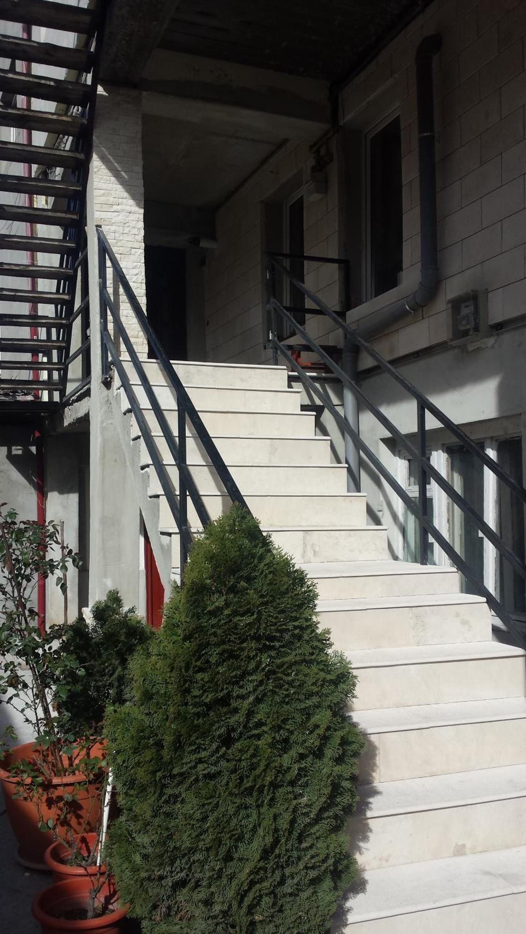Photo 37