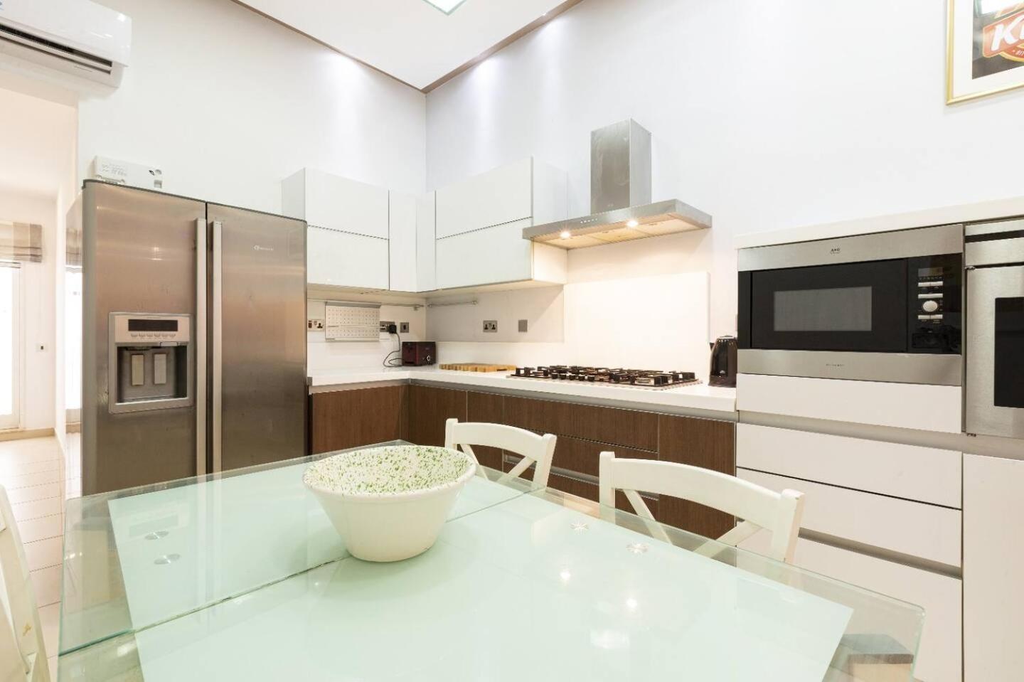 Central family maisonette 3BED by Homely!