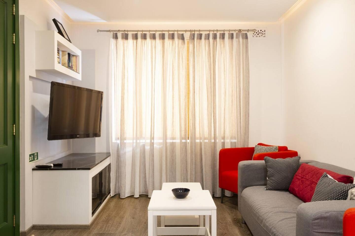 Central family maisonette 3BED by Homely!