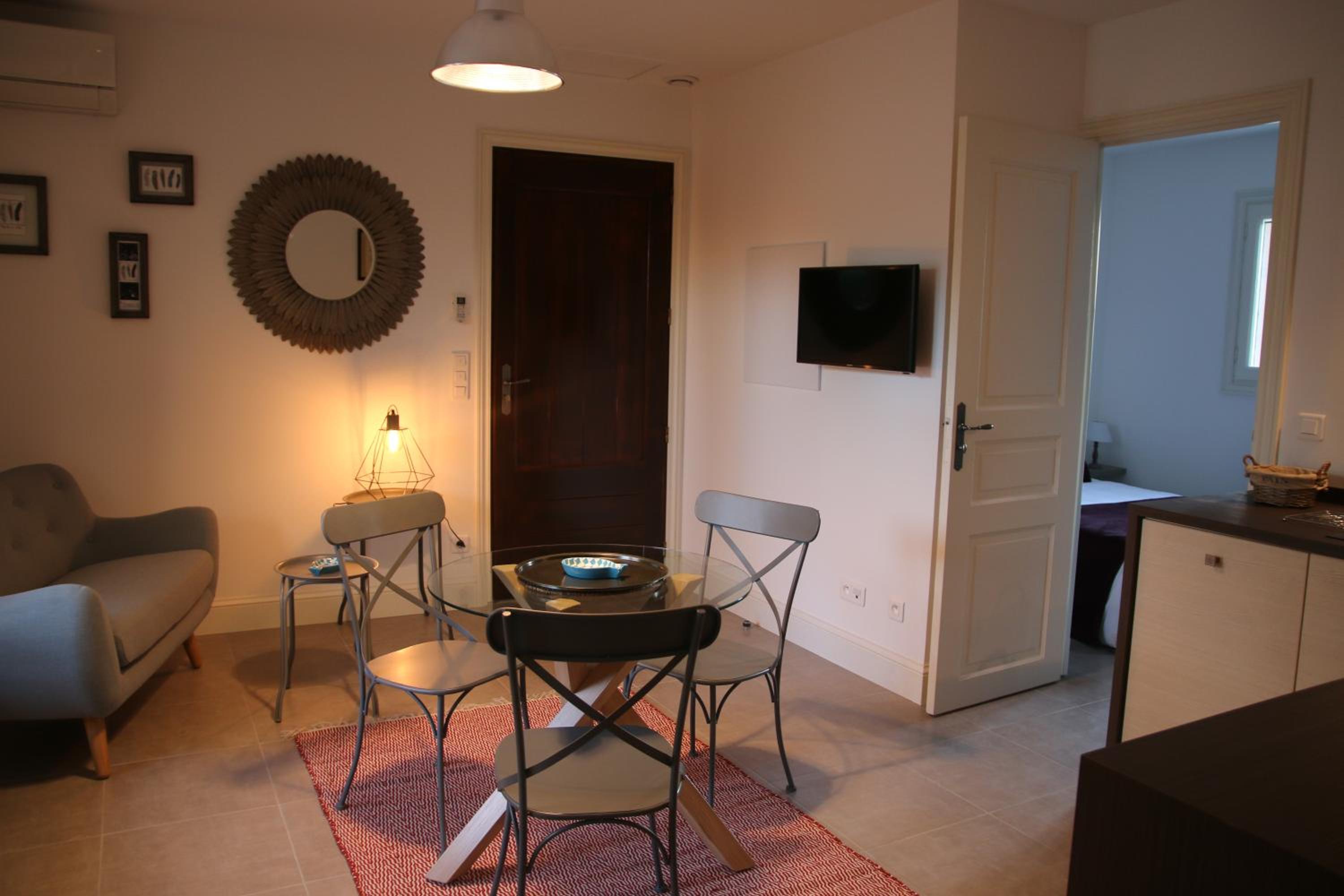 La Bastide des Cyprès