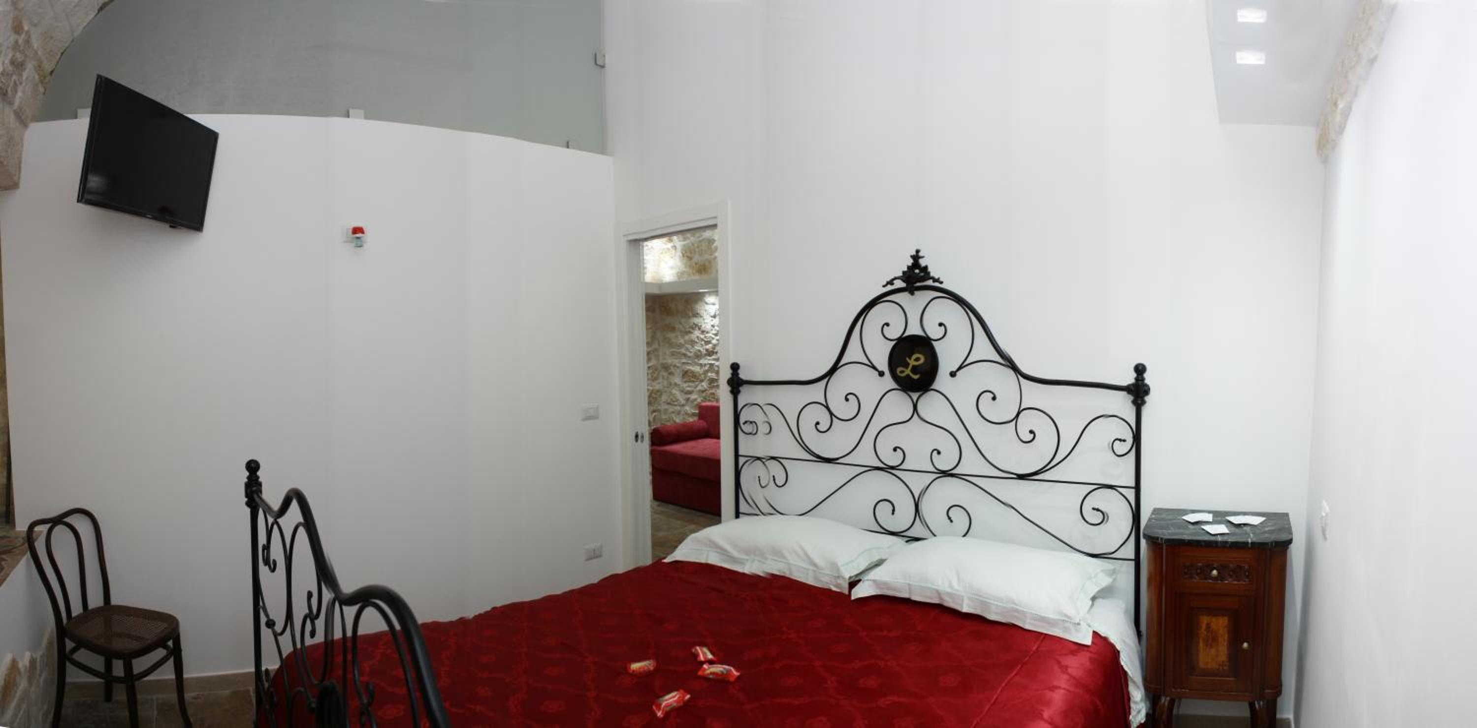 Photo 42