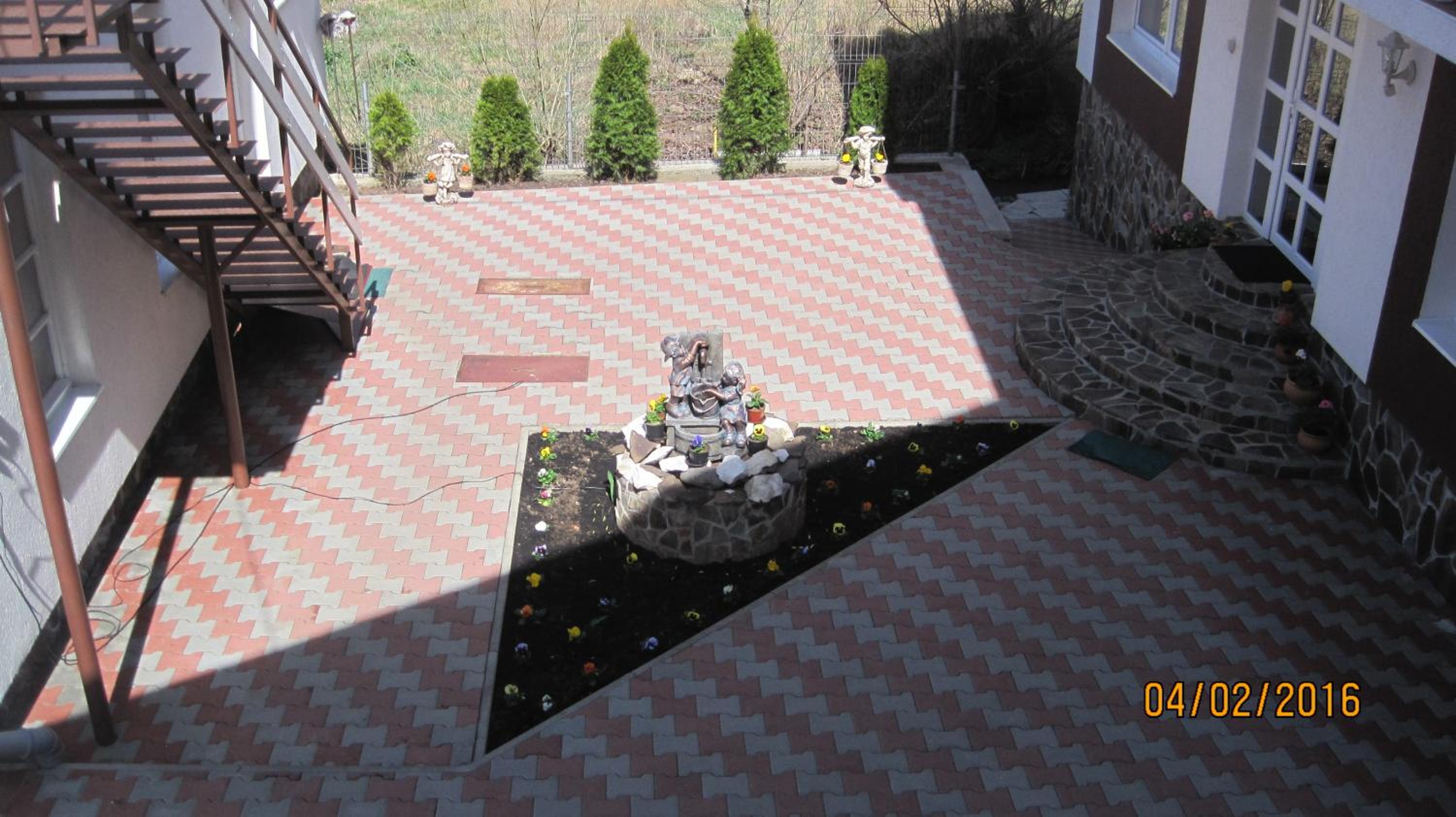 Photo 24