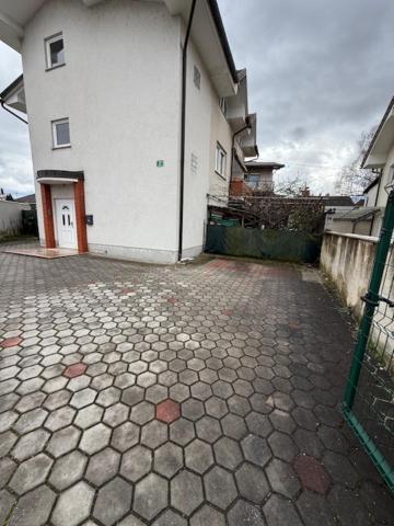 Trnovo Lunca Apartment