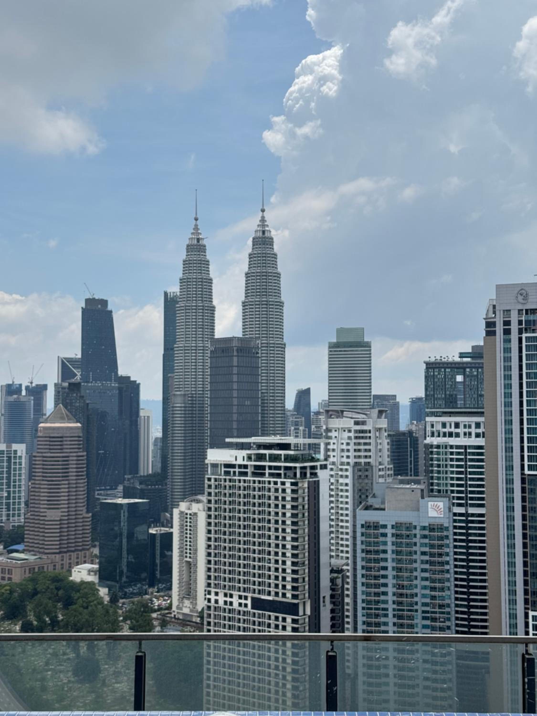 XING LUN KLCC The Colony Infinitum