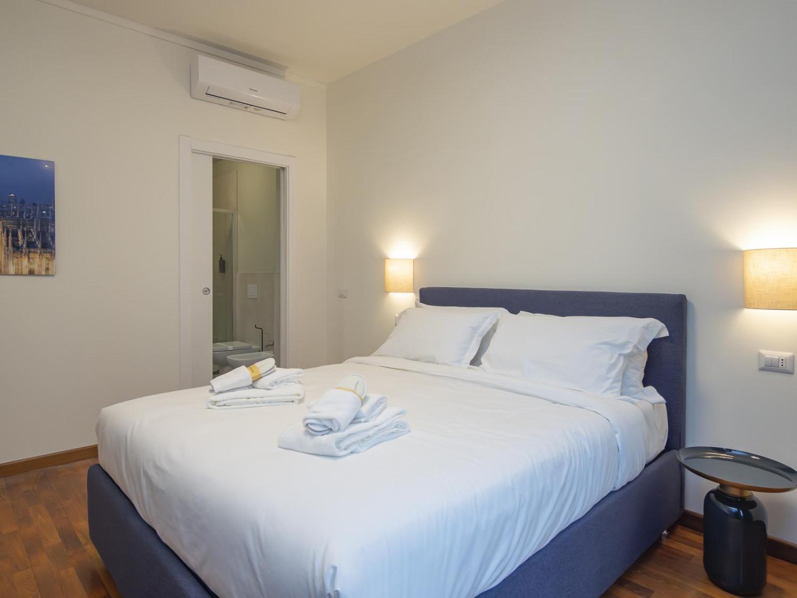 Spacious 2BDR with balcony Arco-Sempione Area, by Rentopolis