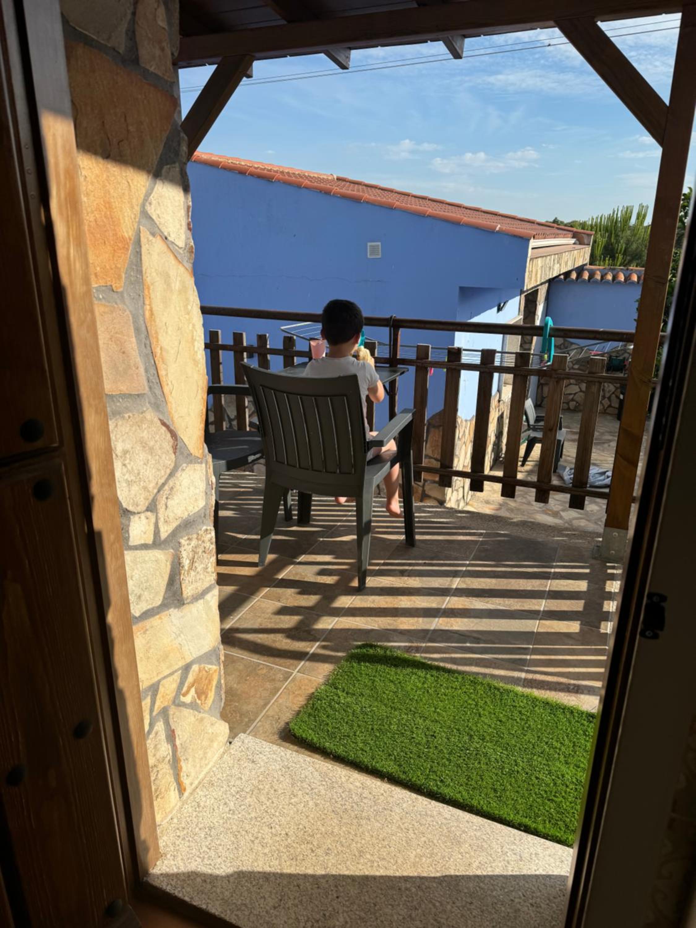 La Casa del Pueblo con piscina y barbacoa