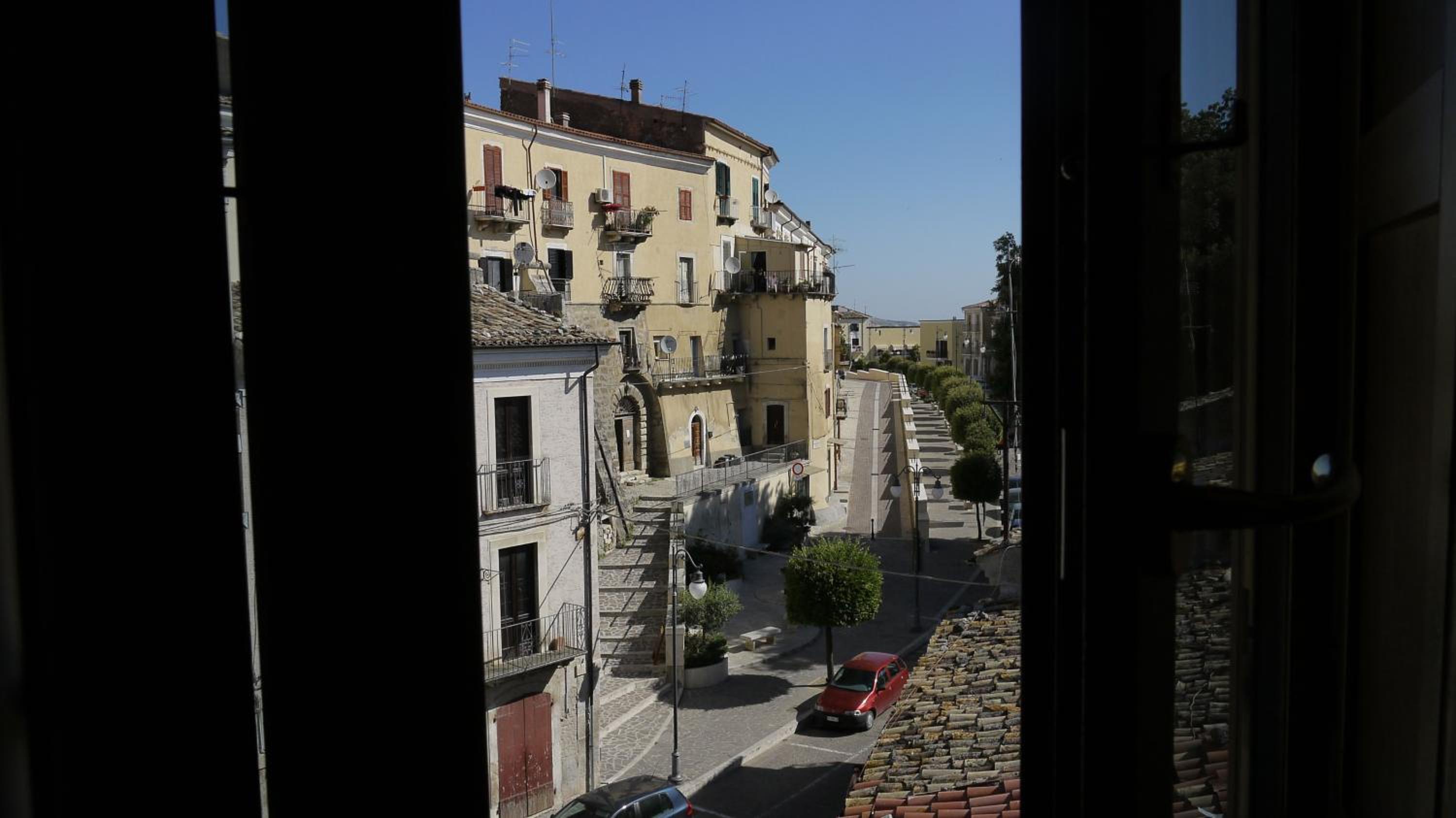 Photo 16