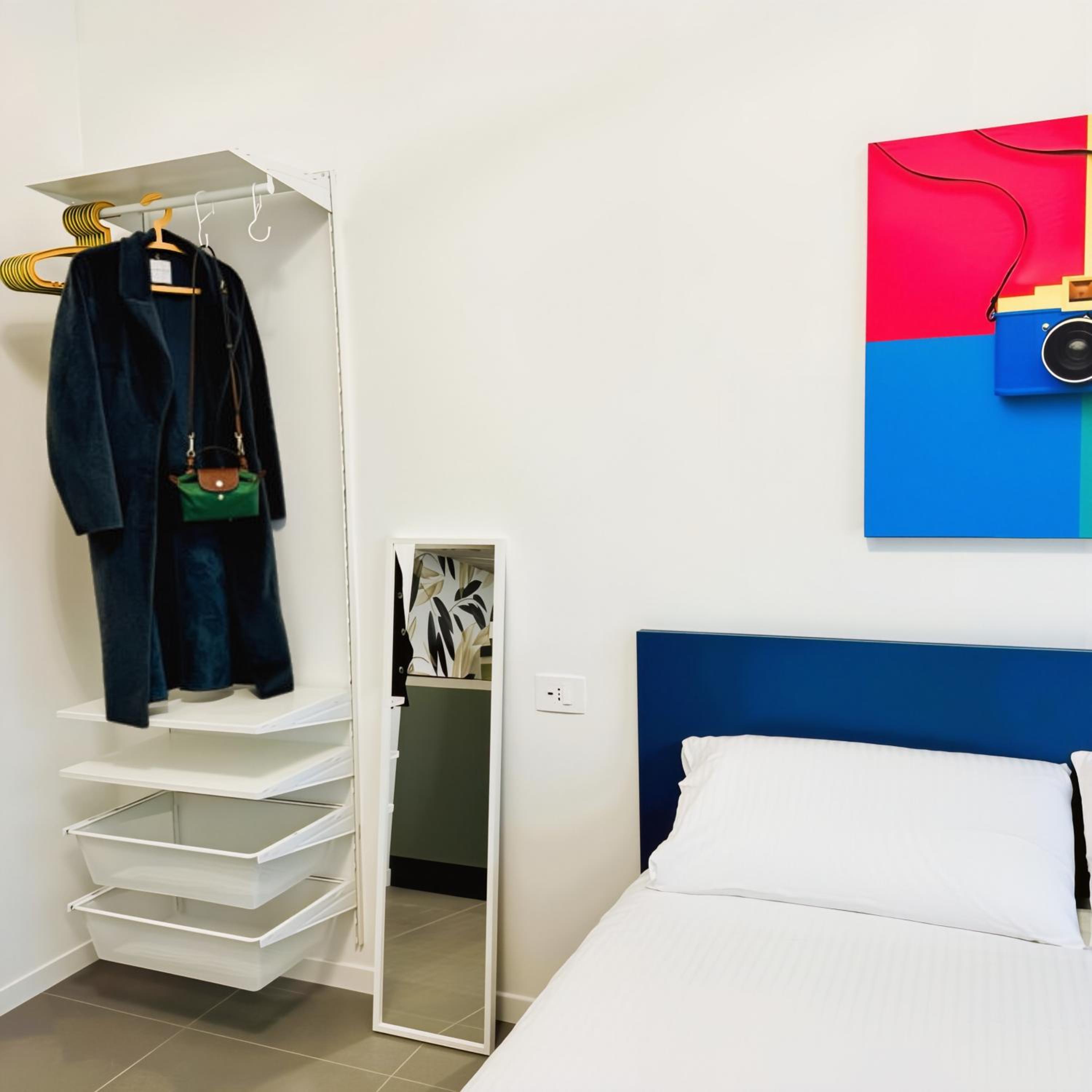 Urban Hub Apartments