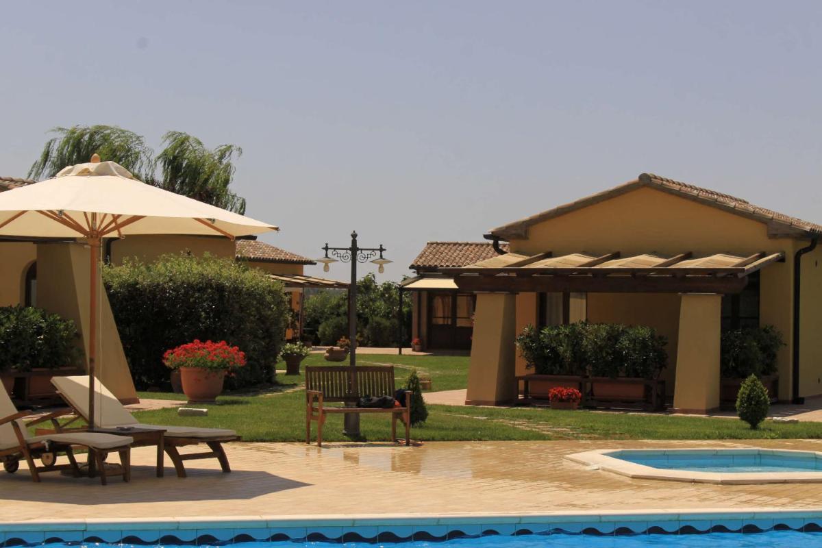 Podere Tre Cipressi Country Resort photo 2