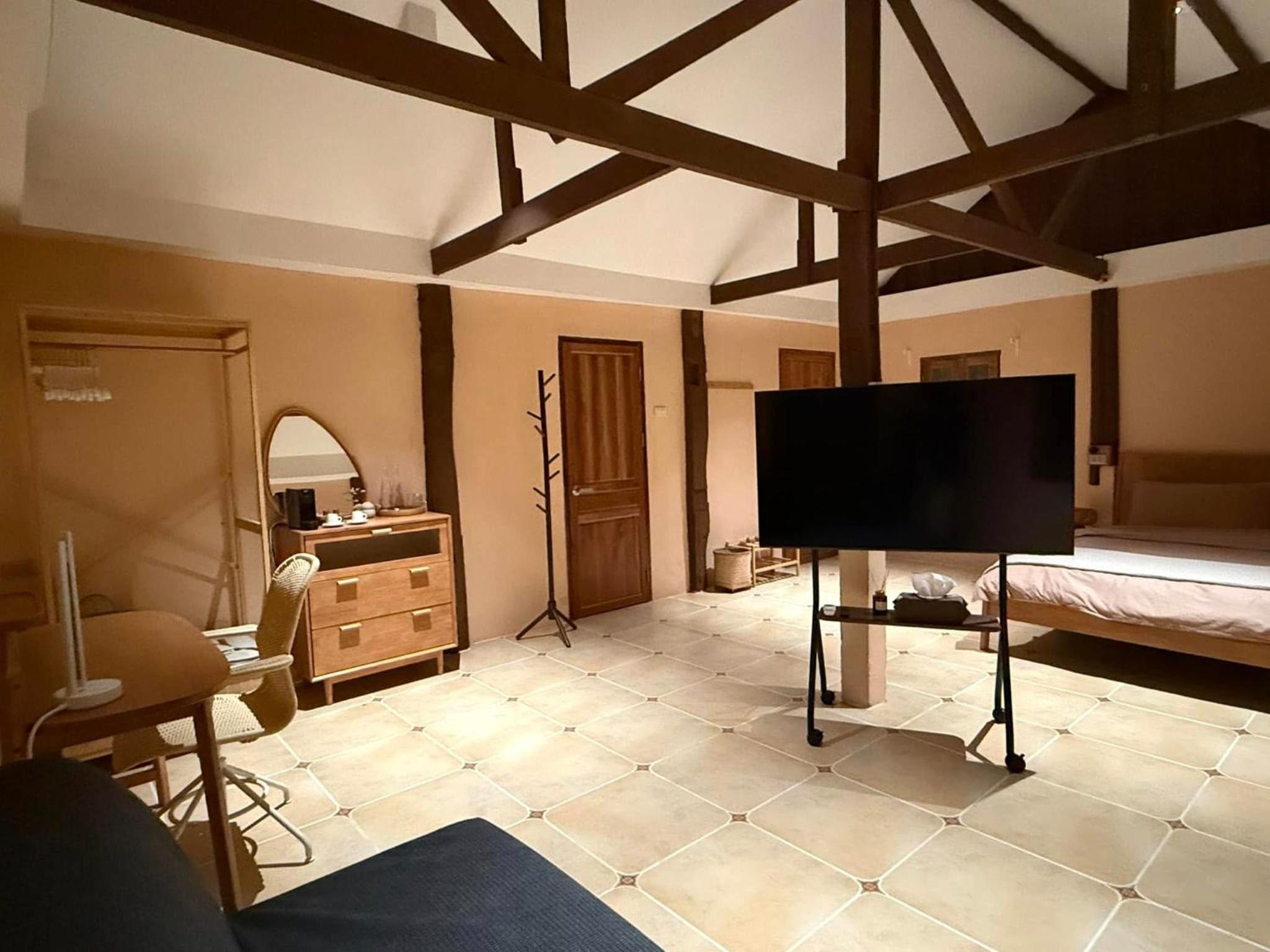 YAIMAII HOME-A tranquil stay in the heart of Luang Prabang