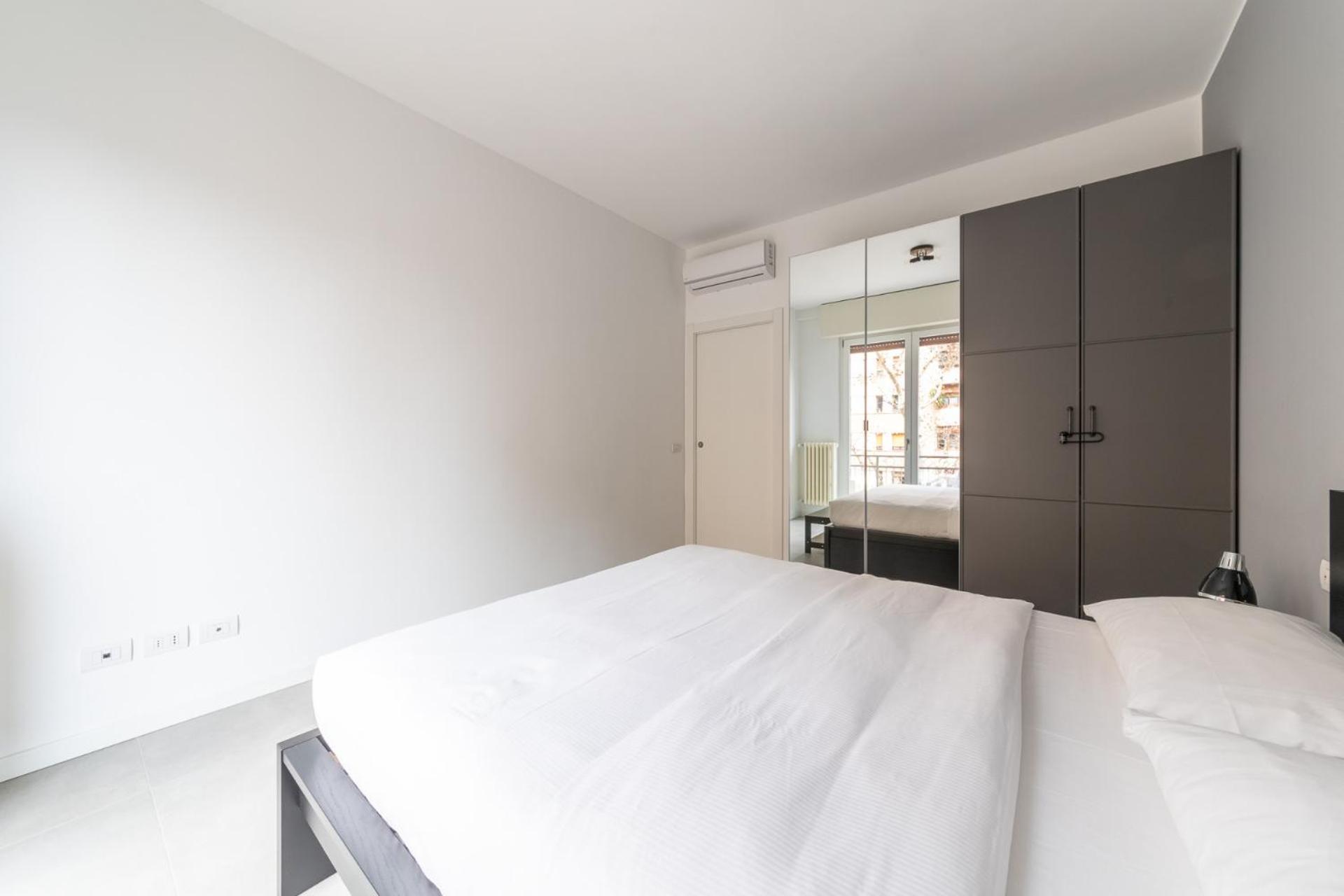 Modern and Comfortable Apartment in Cenisio Area
