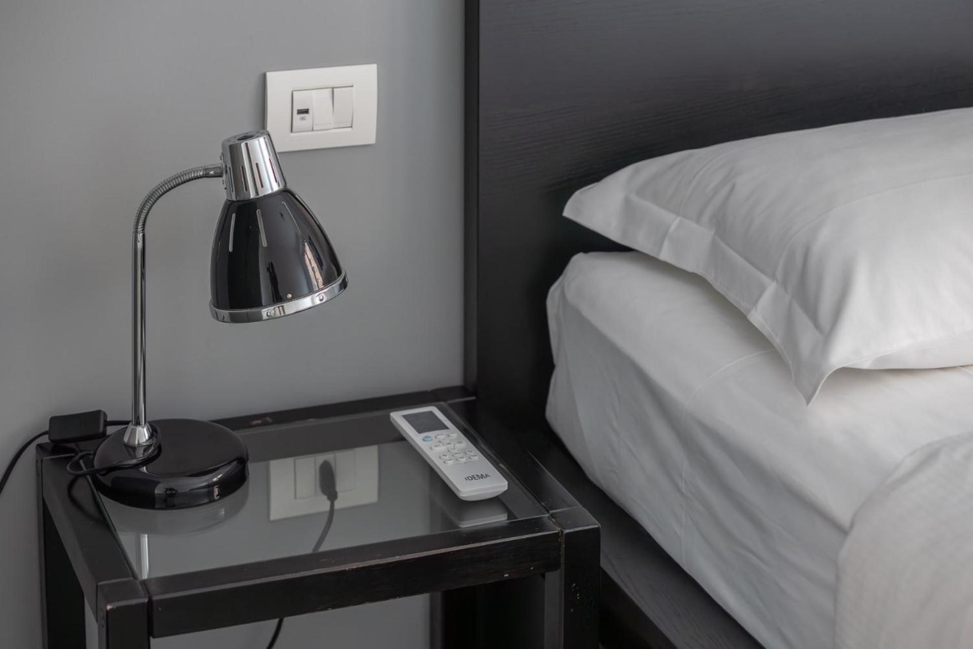 Modern and Comfortable Apartment in Cenisio Area